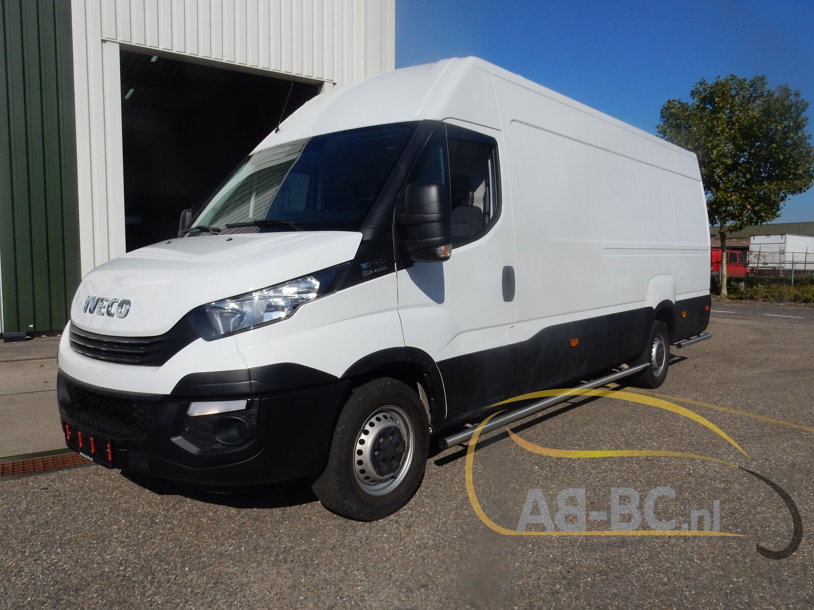 commercial-vehicle-closed-box-van-IVECO-Daily-35S12A8V---1633697208015624869_orig_a91051d24375ab40588270f4e22569be--21100815414180750900