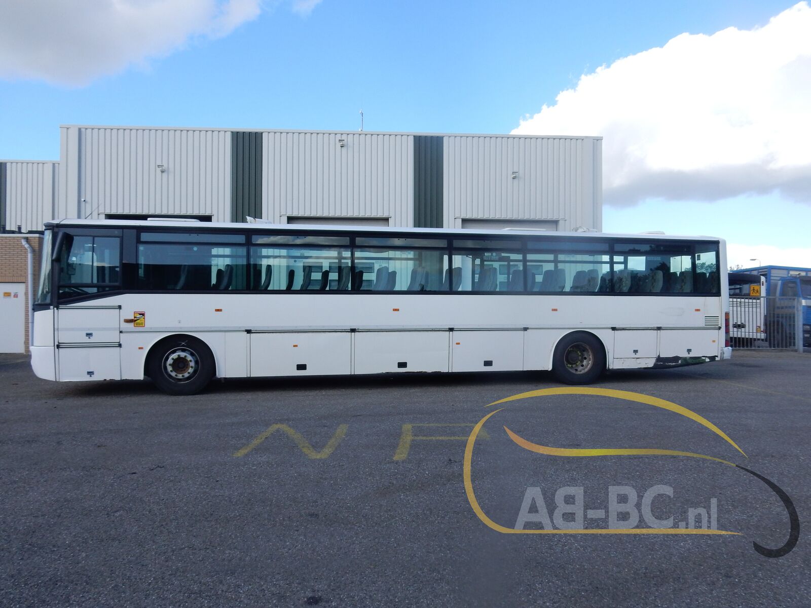 interurban-bus-IVECO-Irisbus-Axer-64-Seats---1634305057600797509_orig_aca466de1b479c6d51586815da6516dc--21101516322821825400