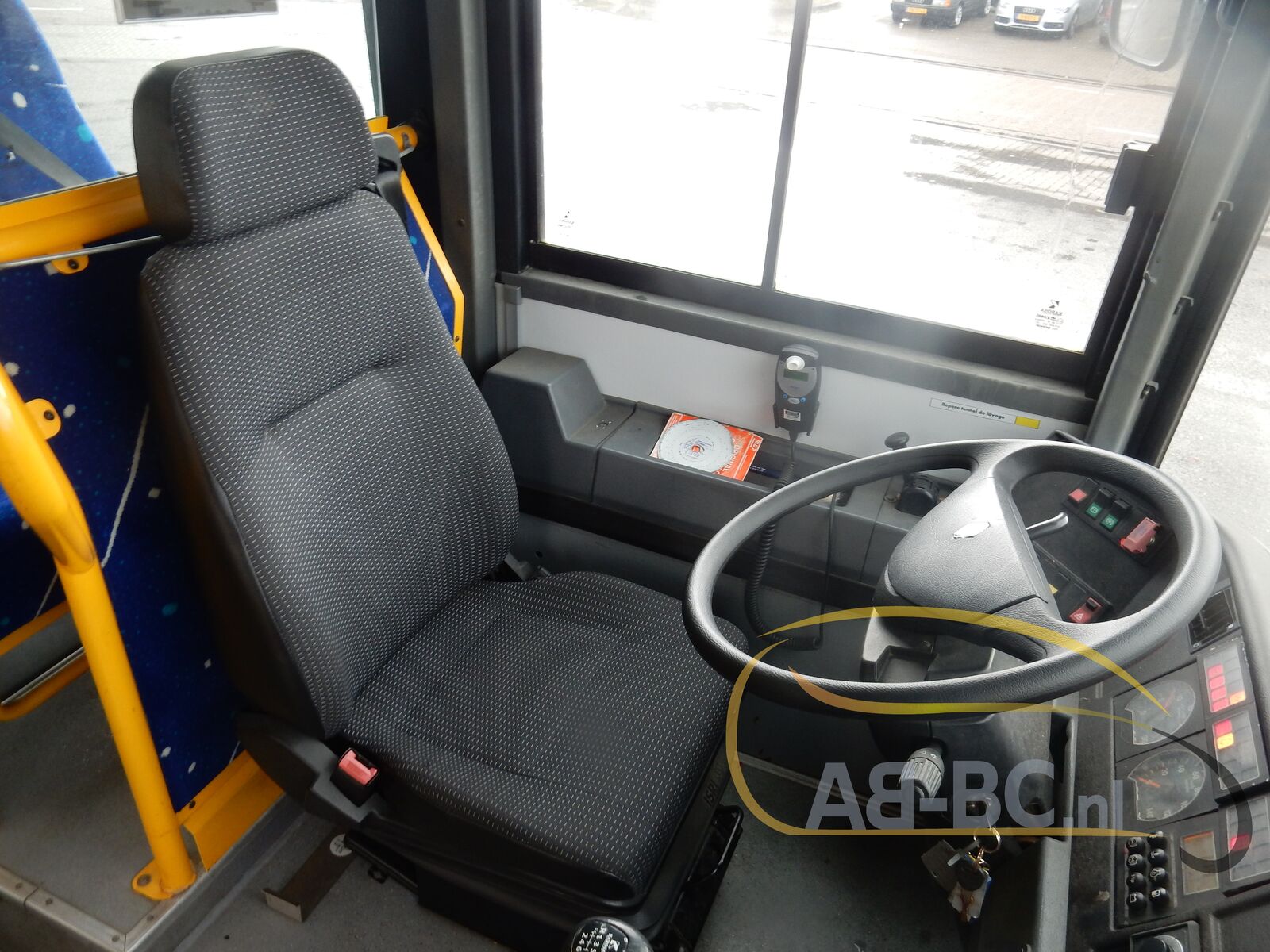 interurban-bus-IVECO-Irisbus-Recreo-64-Seats---1634818640594979422_orig_7171becbcbe7a814e87b63c3b33daf7b--21102115152205689900