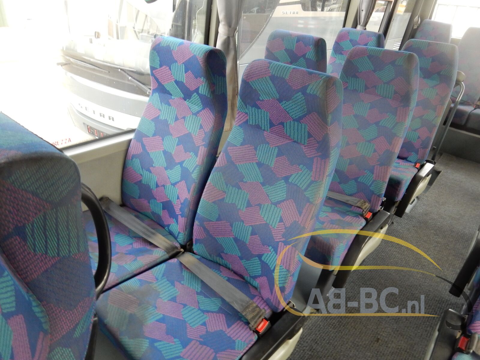 coach-bus-OTOKAR-Navigo-28-Seats---1636639431709698096_orig_5cf4b8f7db8384fce79391caddfc1e26--21111115533115941900