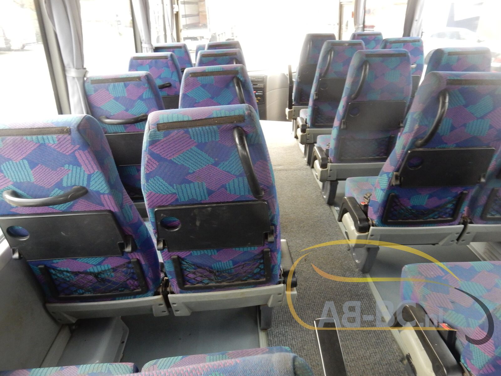 coach-bus-OTOKAR-Navigo-28-Seats---1636639455321350788_orig_abd3eca38618011398e526c7d78351ff--21111115533115941900