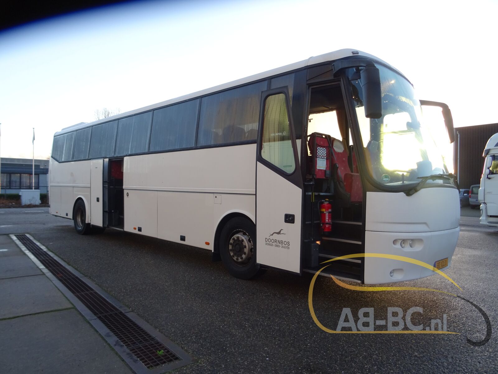 coach-bus-VDL-BOVA-FHD-127-365-EURO-5-55-Seats---1641458624120438577_orig_d34e64fe65b9ed495d11f2f9b6f76395--22010610412885308000
