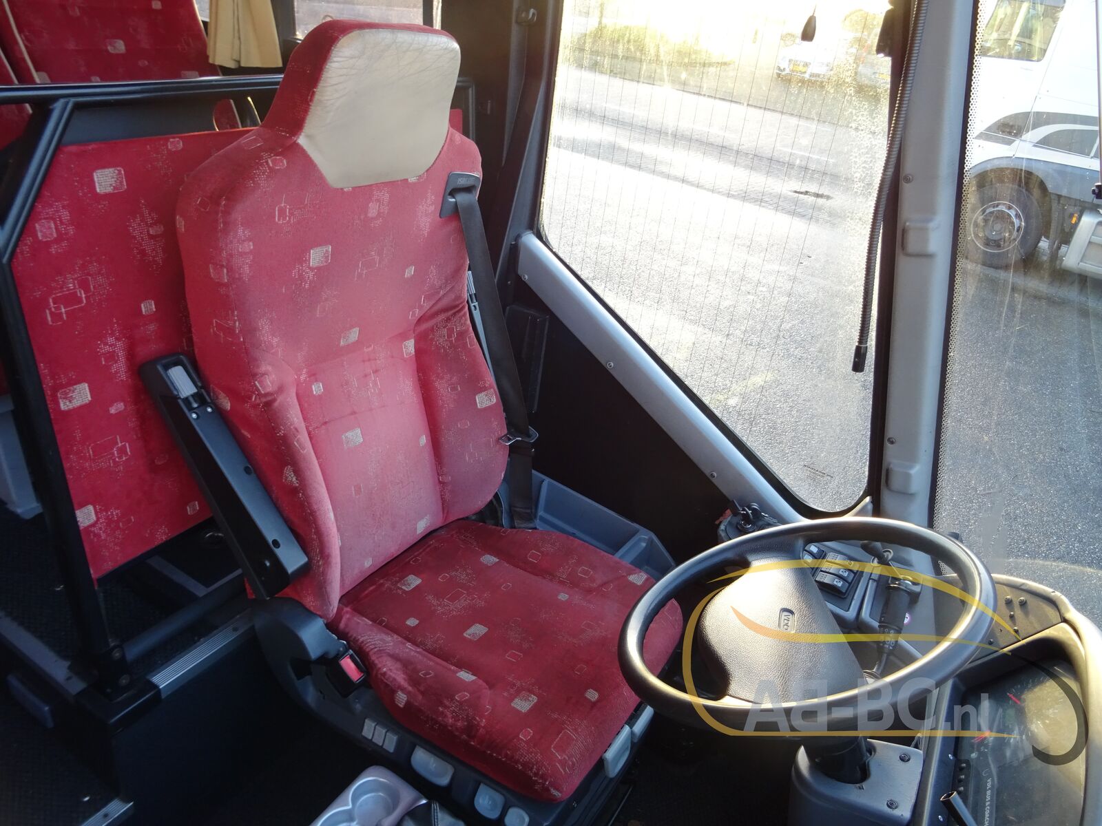 coach-bus-VDL-BOVA-FHD-127-365-EURO-5-55-Seats---1641458722465731878_orig_1a9efb492e670616e9c061480f6d2ddd--22010610412885308000