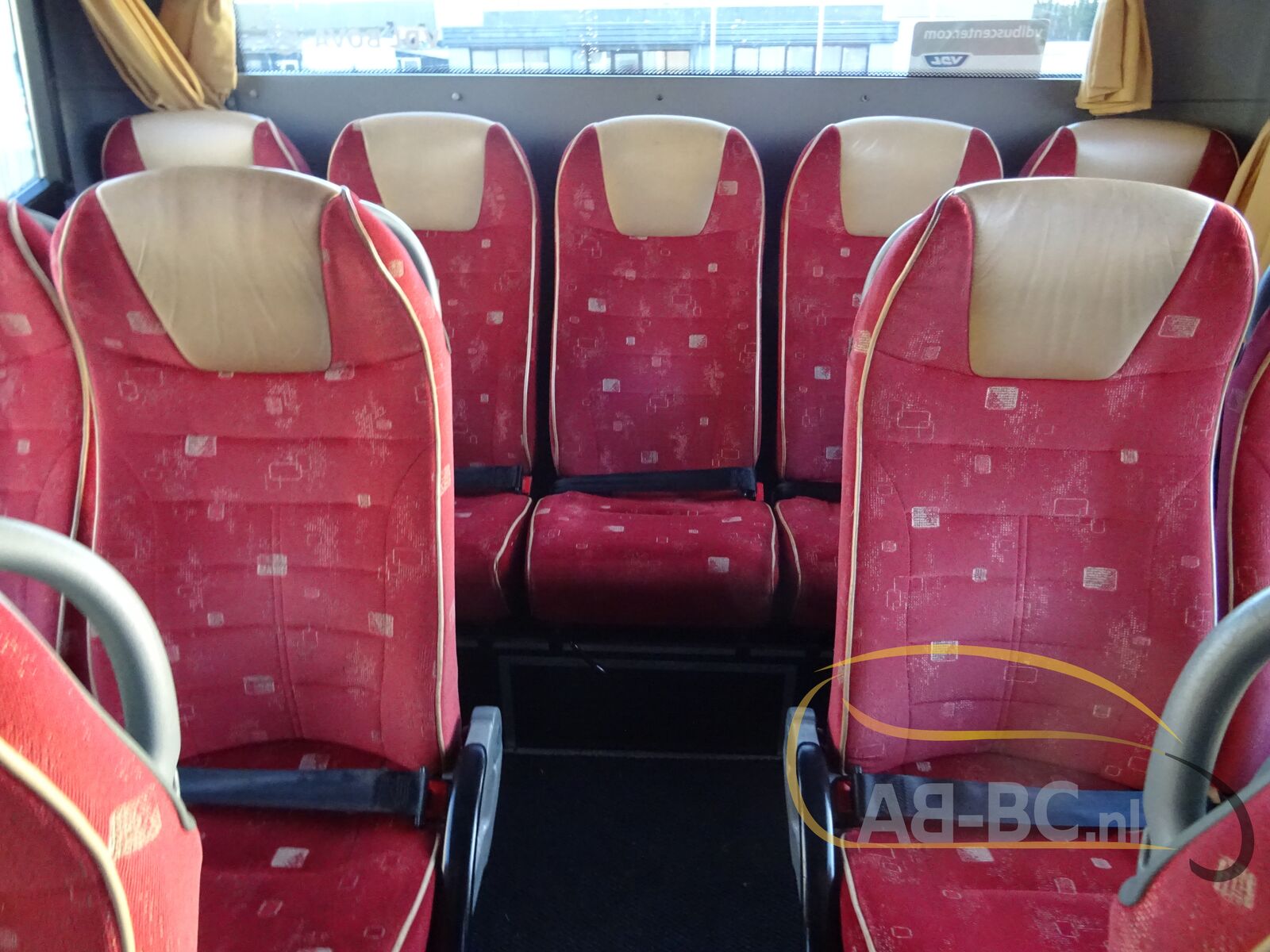 coach-bus-VDL-BOVA-FHD-127-365-EURO-5-55-Seats---1641458777336687763_orig_3da641a9d7b234c54039cfb1ed2829c8--22010610412885308000