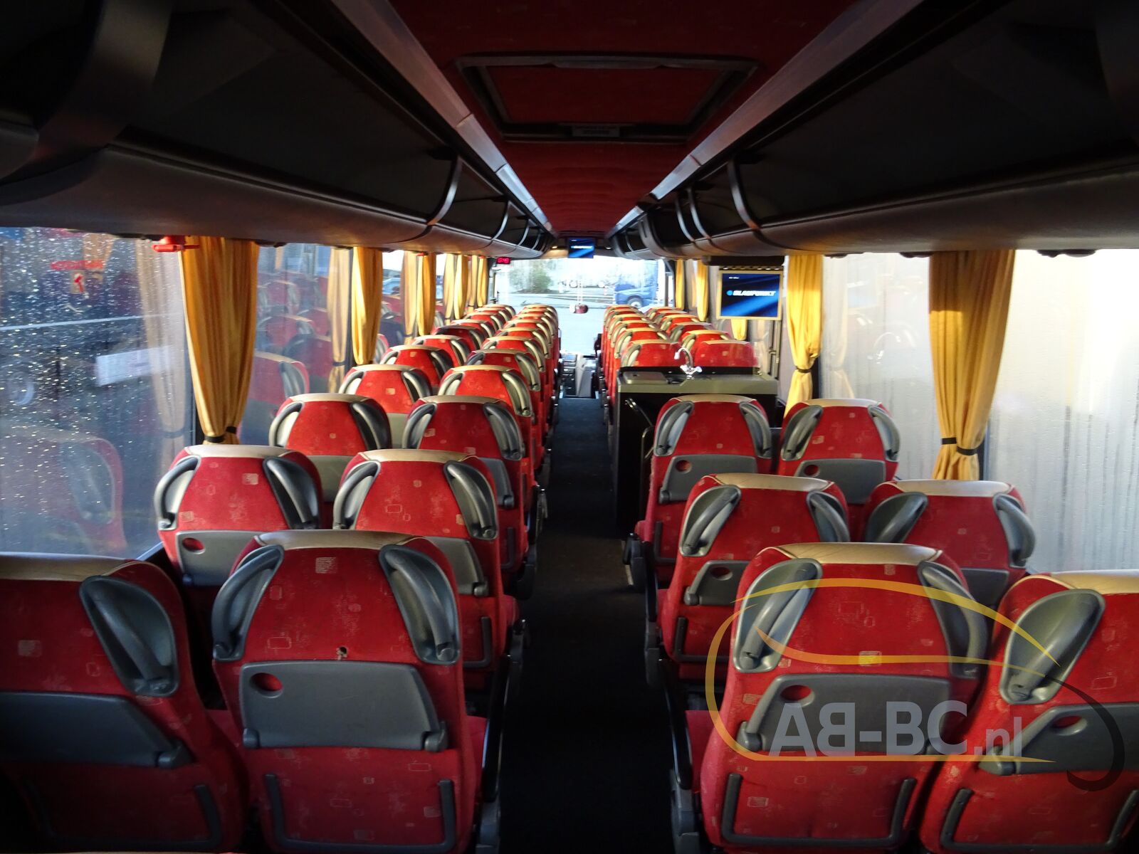 coach-bus-VDL-BOVA-FHD-127-365-EURO-5-55-Seats---1641458780659069860_orig_94868ca11626d08339a5ec83cb9a4e5e--22010610412885308000