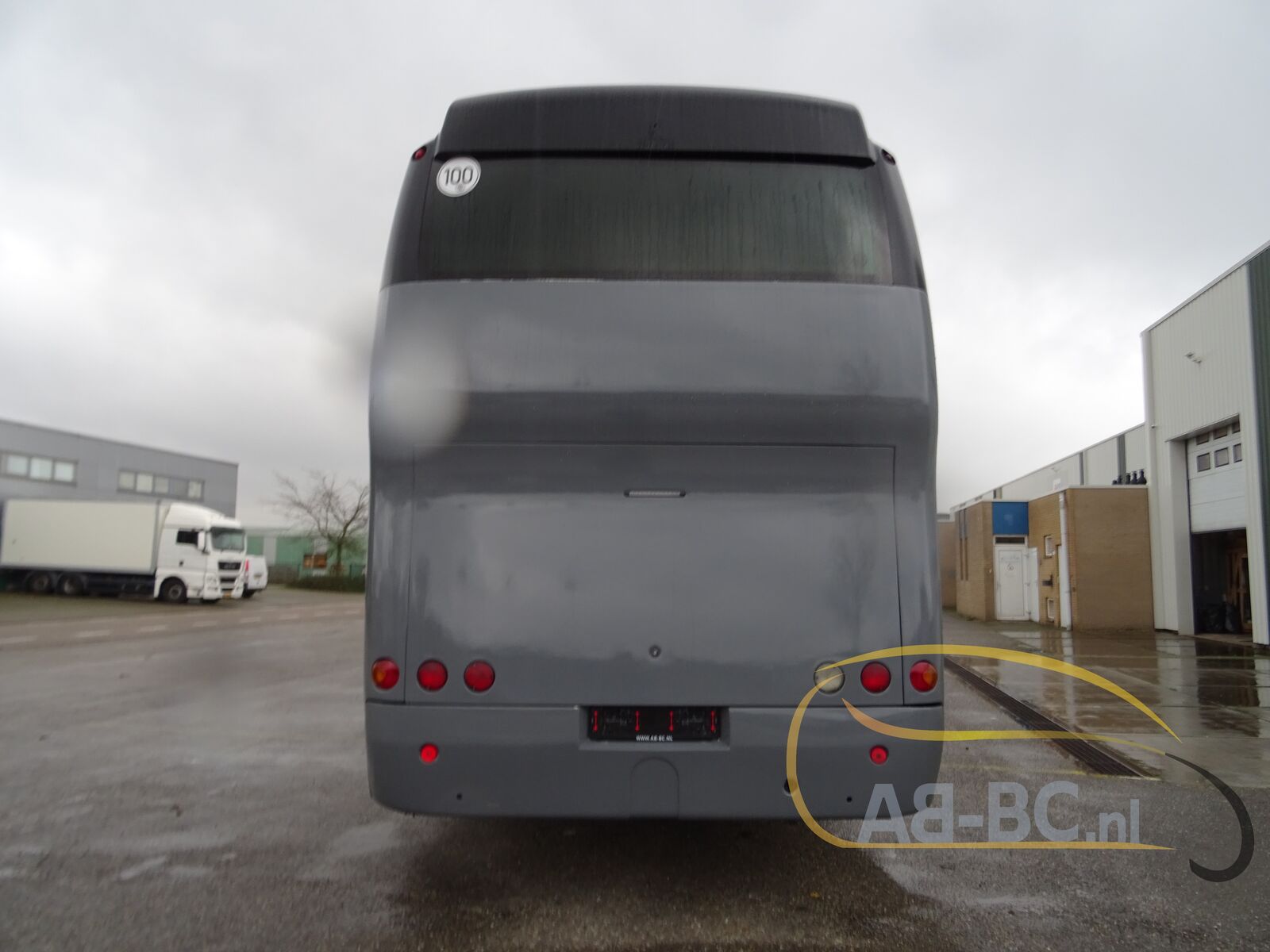 coach-bus-VDL-BOVA-Futura-61-Seats---1641294558126058590_orig_ddf11d3ec354fc767b39ab7d0dd70fc9--22010413024564861800