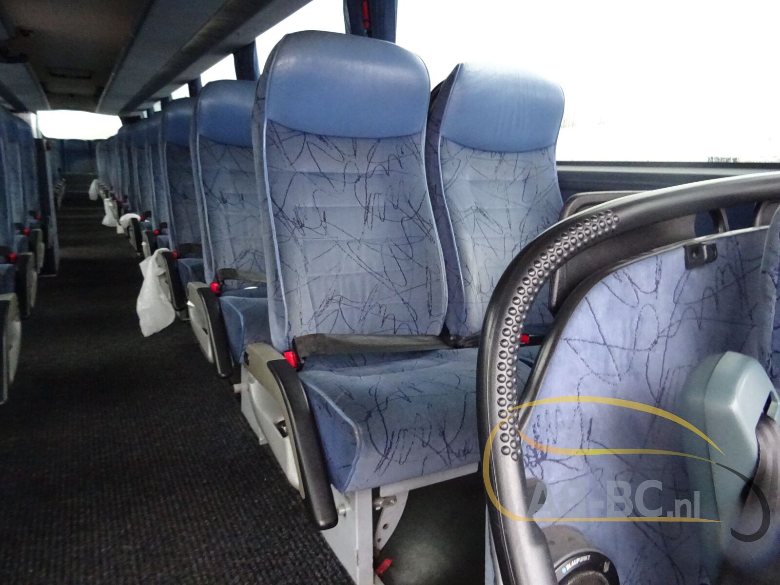 coach-bus-VDL-BOVA-Futura-61-Seats---1641294609174742359_orig_b1d625b089ed1123f676ee69389332b8--22010413024564861800