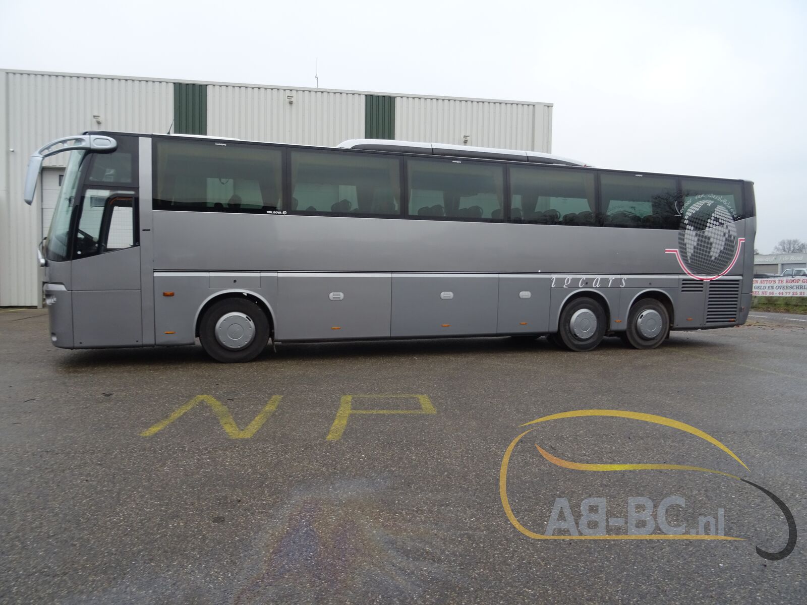 coach-bus-VDL-BOVA-Magiq-54-Seats-EURO-5---1642160346063502207_orig_7320b0cd4f8b88e471c11f55c6915a7d--22011413334676017500