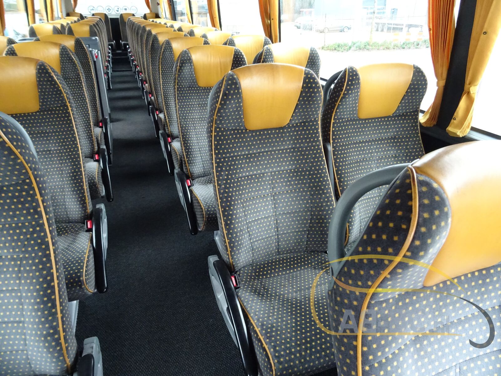 coach-bus-VDL-BOVA-Magiq-54-Seats-EURO-5---1642160430970947340_orig_267bd5f88b3a0950e2d1ddf98be7dfa7--22011413334676017500