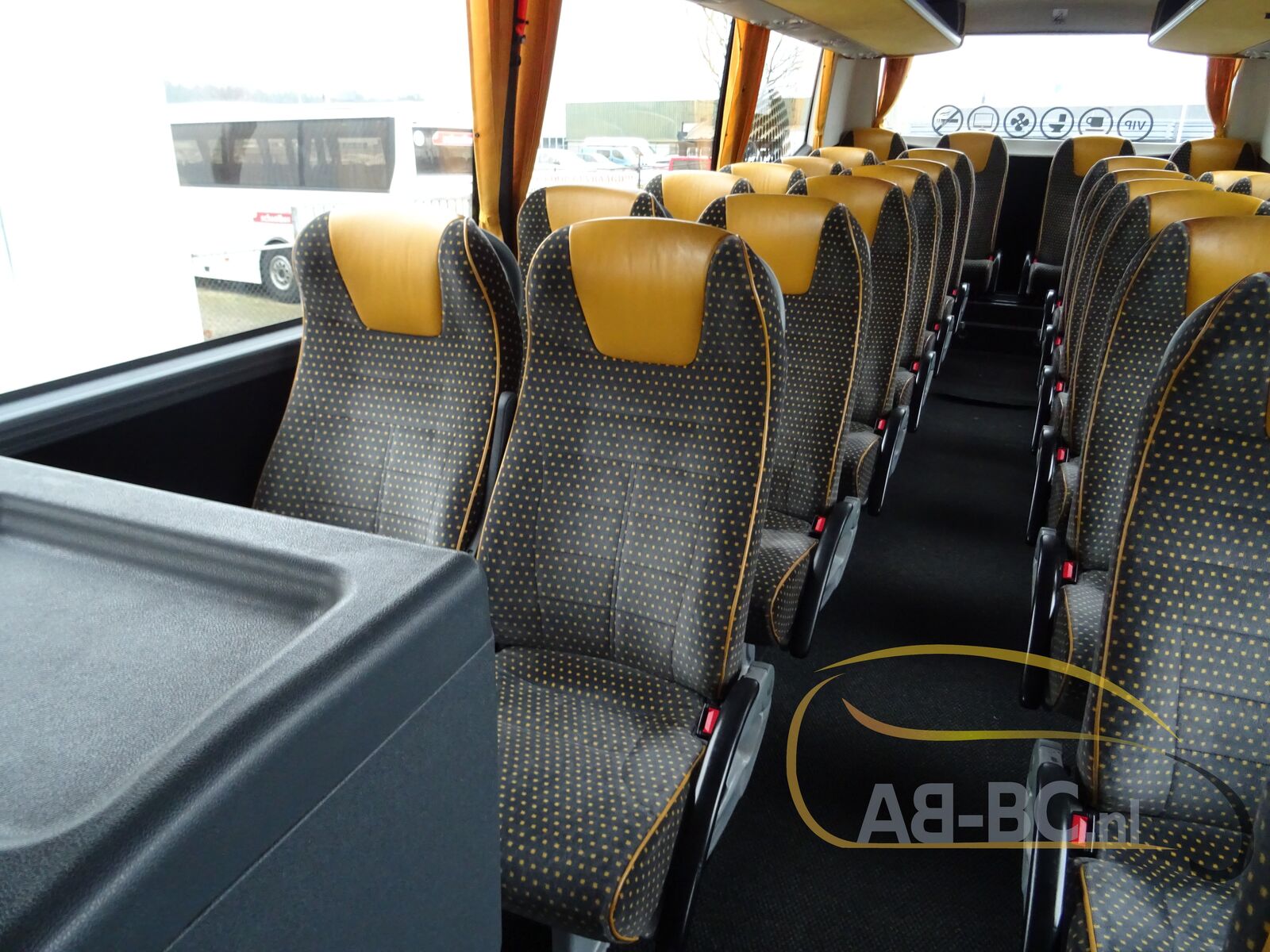 coach-bus-VDL-BOVA-Magiq-54-Seats-EURO-5---1642160470013240136_orig_9cf3ce63d9e541bbf1f6edeb41418108--22011413334676017500