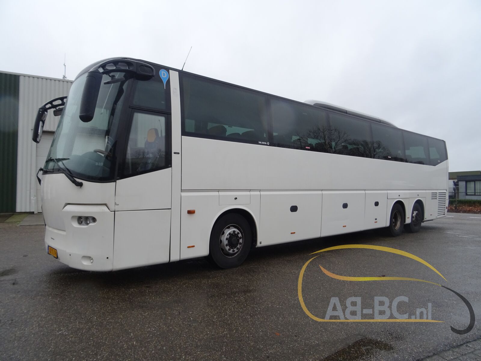 coach-bus-VDL-BOVA-Magiq-61-Seats---1641303331257363176_orig_fa9c4ccbc88525f952b2a98db9e30d5f--22010415282369368500