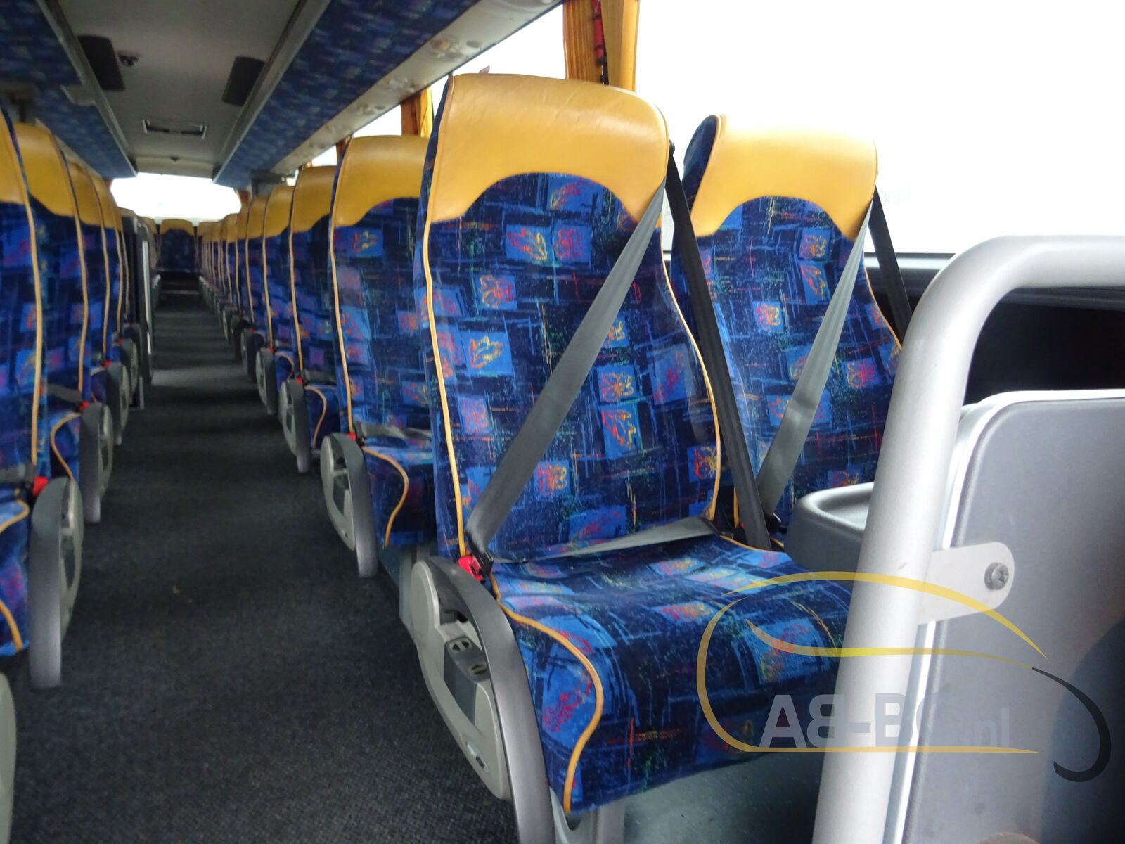 coach-bus-VDL-BOVA-Magiq-61-Seats---1641303426879767347_orig_2ec8427d3a2b3036eeb6e7562e3f3526--22010415282369368500