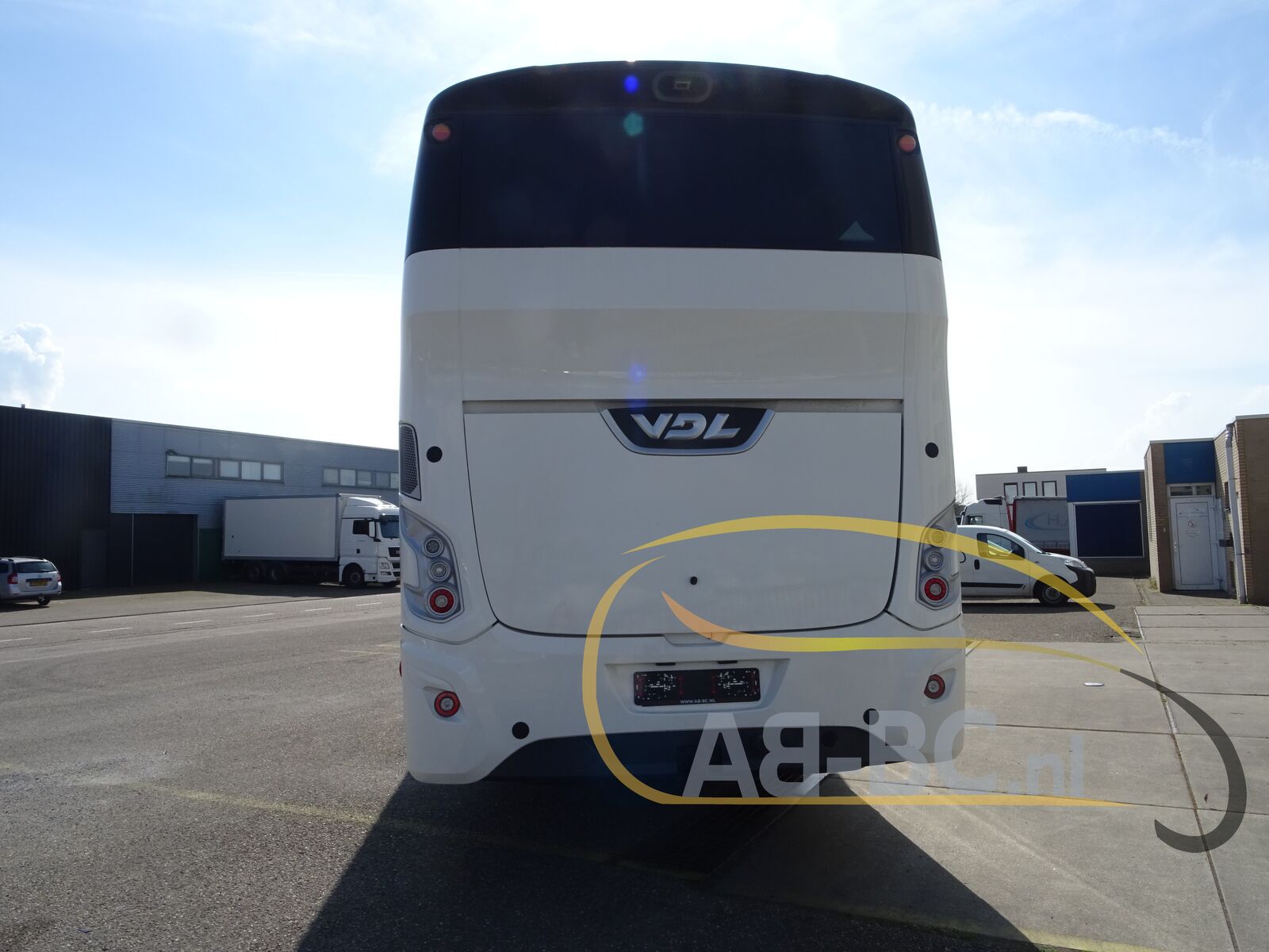 coach-bus-VDL-Futura-FHD2-129-370-51-Seats-EURO-6---1649945785959855658_orig_dcd04e476f238e23c0429738b80caba4--22041417135019073200