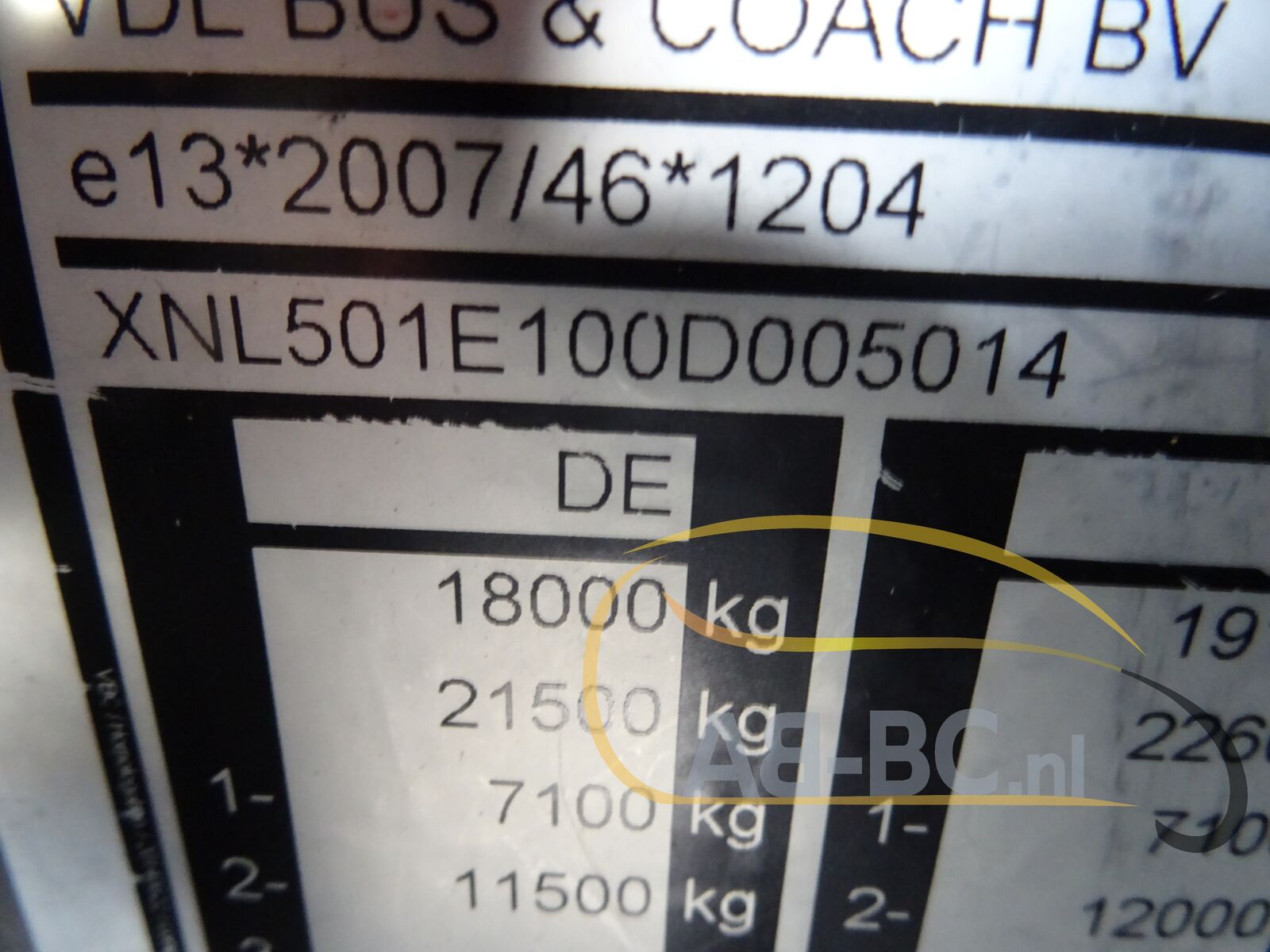 coach-bus-VDL-Futura-FHD2-129-440-51-Seats-EURO-6---1651224576729736129_orig_99b75b95583b0d70749cdf532c45e251--22042912260636414000