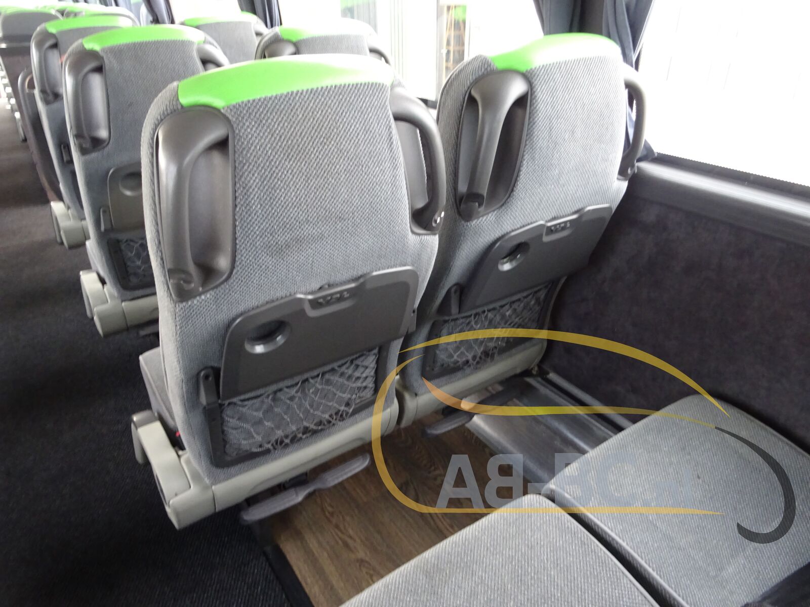 coach-bus-VDL-Futura-FHD2-129-440-51-Seats-EURO-6---1651224602451978675_orig_3d0966762e1dbfea6ef7dc8ee38e3547--22042912260636414000