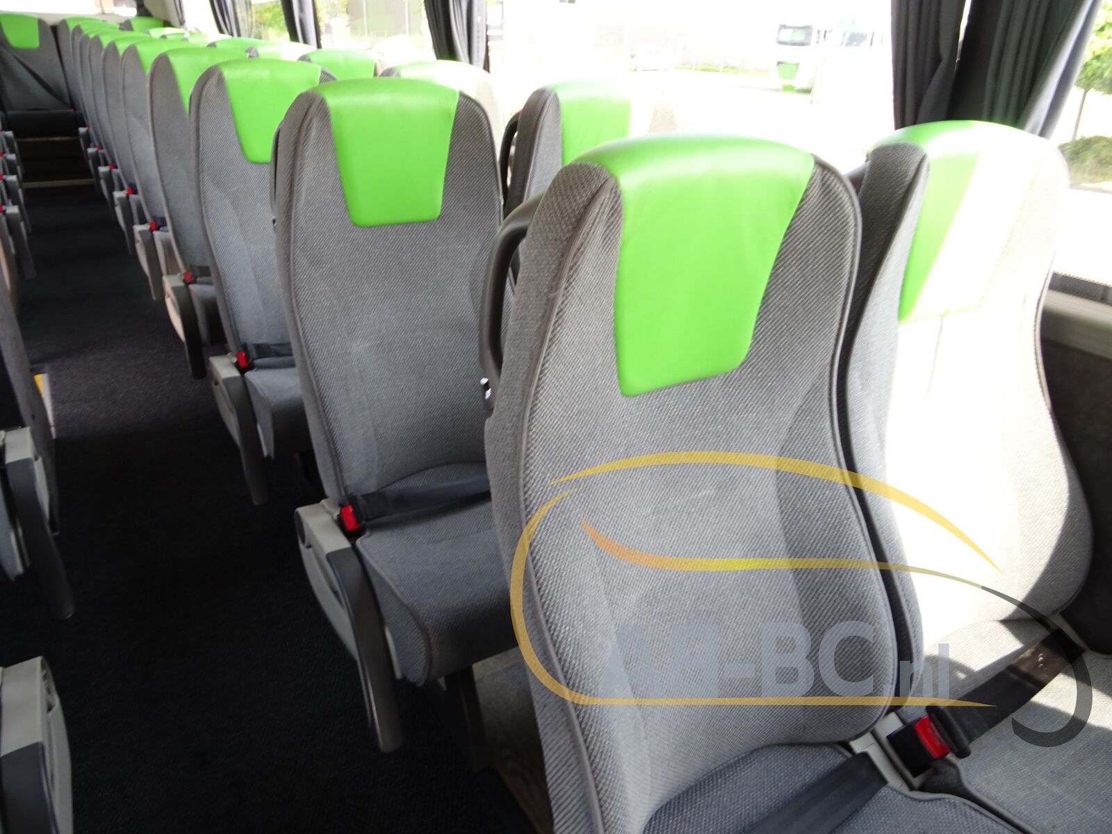 coach-bus-VDL-Futura-FHD2-129-440-51-Seats-EURO-6-2-PIECES-AVAILABLE---1651157587457120032_orig_b3bf4835e7948eb149fea5abbfa4b55f--22042817510111469500