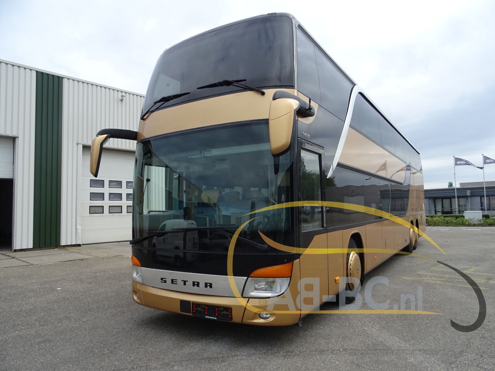 double-decker-bus-SETRA-S431-DT-84-Seats-EURO-6-with-SKIBAK---1650964221343195633_orig_3d726fada80efbb67edf9c21bf535772--22042612031108570600