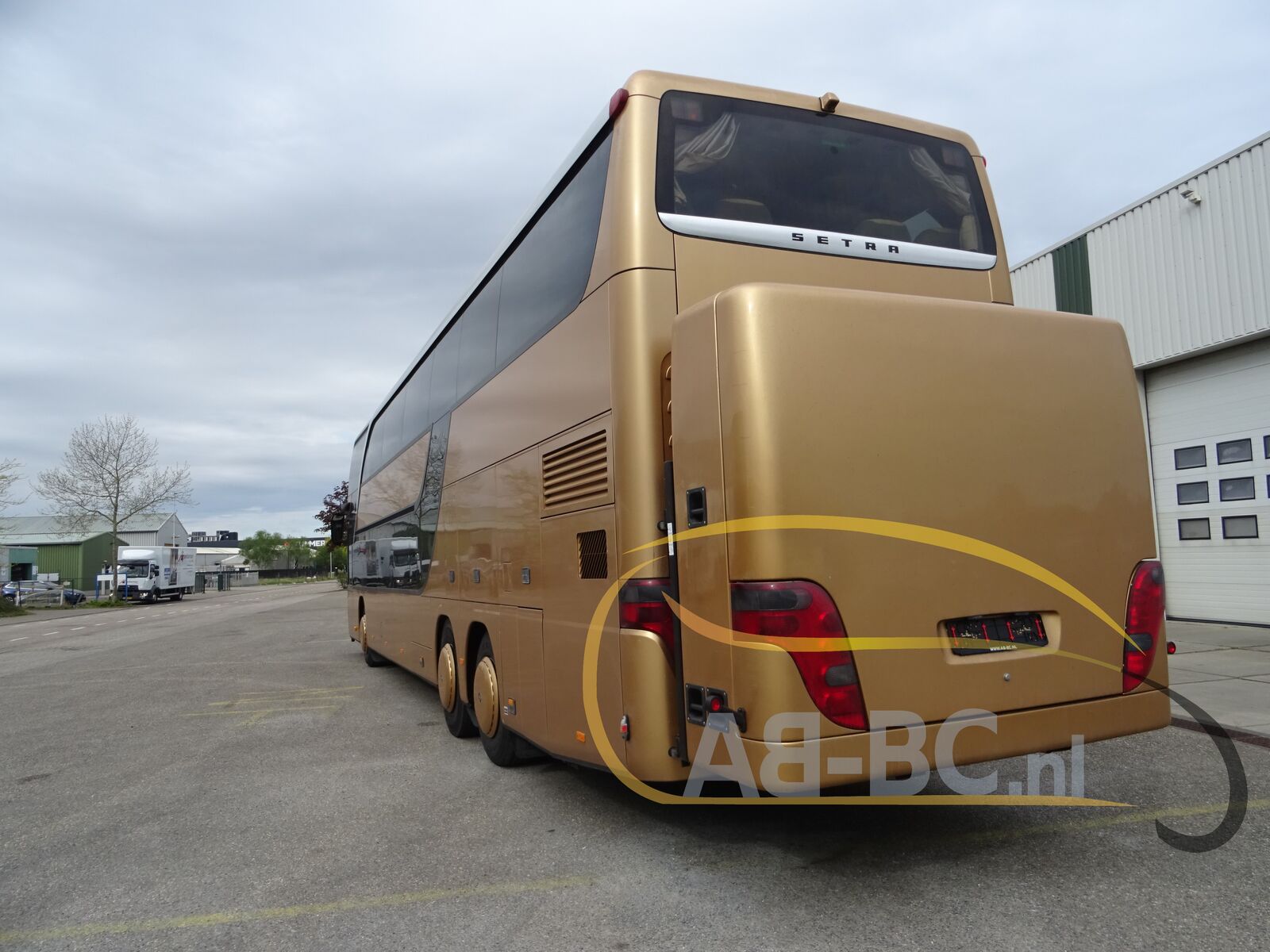 double-decker-bus-SETRA-S431-DT-84-Seats-EURO-6-with-SKIBAK---1650964231767508539_orig_38db428b7b7ae3af4003143ec399a335--22042612031108570600