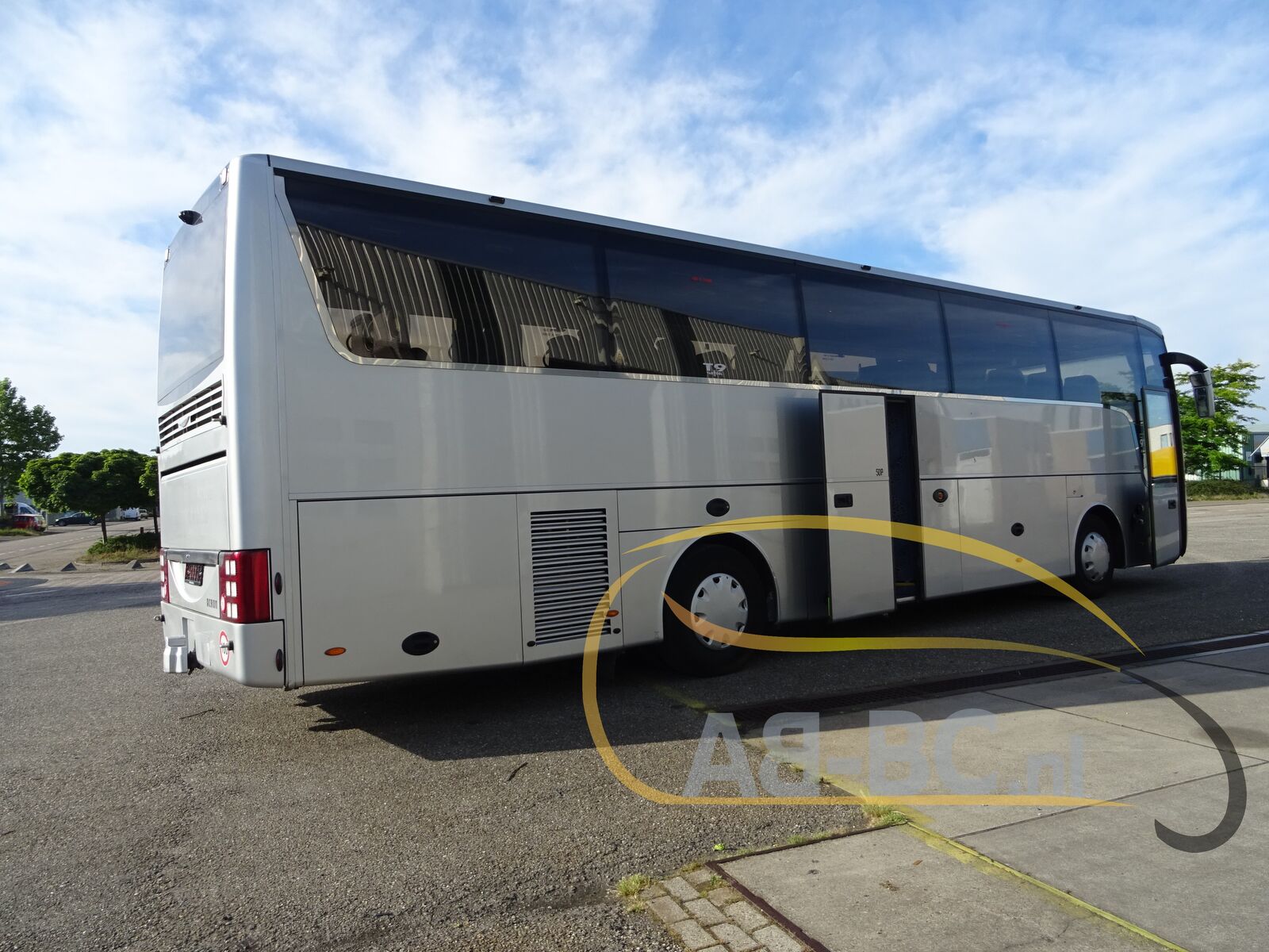 coach-bus-VAN-HOOL-T915-Acron-EURO-5-51-Seats---1655794986705106979_orig_c449f1c37cc53232050f1740e82635d9--22051913383133938100
