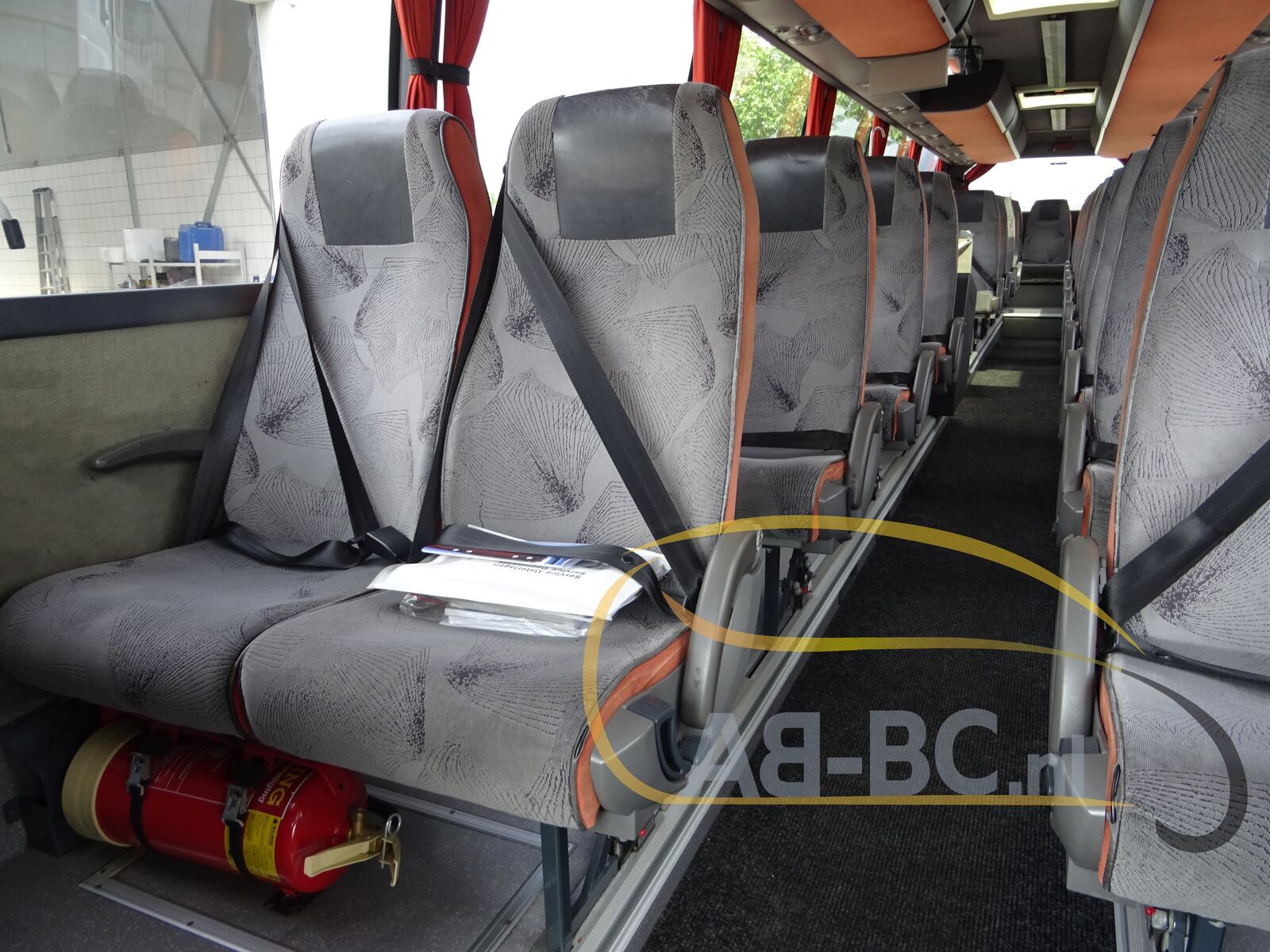 coach-bus-VOLVO-9700-Comfort-51-Seats-EURO-5---1652970088845563285_orig_9bba136d891939ab8927bc3274b583c4--22051917183207205200