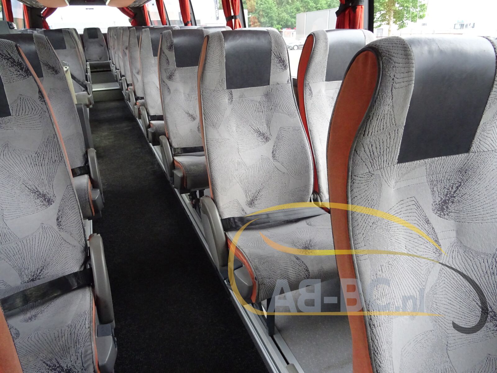 coach-bus-VOLVO-9700-Comfort-51-Seats-EURO-5---1652970095178398526_orig_9401f5e7bd095620e3e10ec4546f0576--22051917183207205200