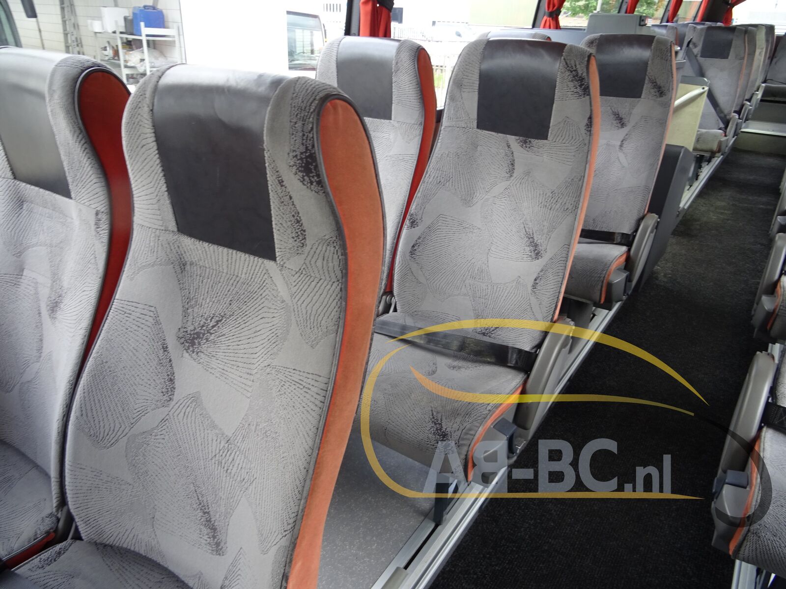 coach-bus-VOLVO-9700-Comfort-51-Seats-EURO-5---1652970101079502266_orig_5d808bc04e9a428b168850e3441ed62e--22051917183207205200