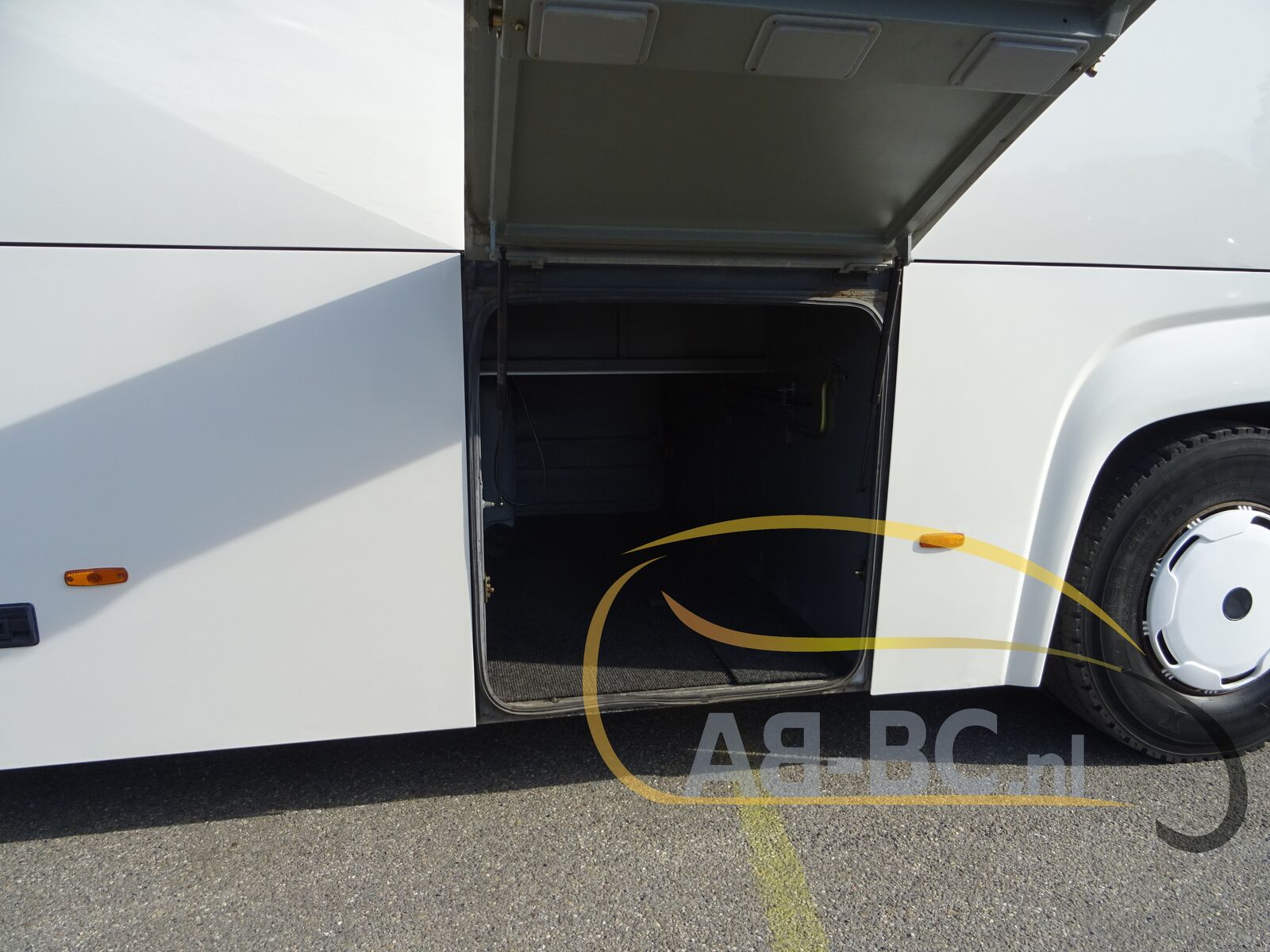 coach-bus-SCANIA-Higer-Touring-HD-59-Seats-EURO-5---1656573905979975159_orig_94b3b1aa4a3f0de88fe6e104df378873--22060714432812119300