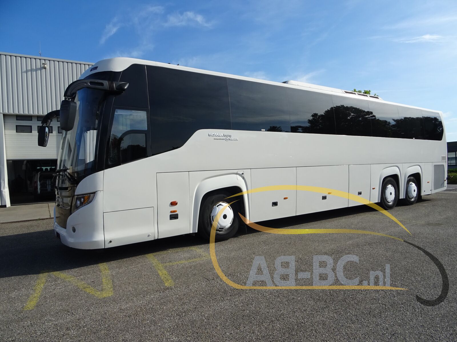 coach-bus-SCANIA-Higer-Touring-HD-59-Seats-EURO-5---1656573936827951976_orig_bc736de03ca3e5c7f0eacb254591d4e7--22060714432812119300