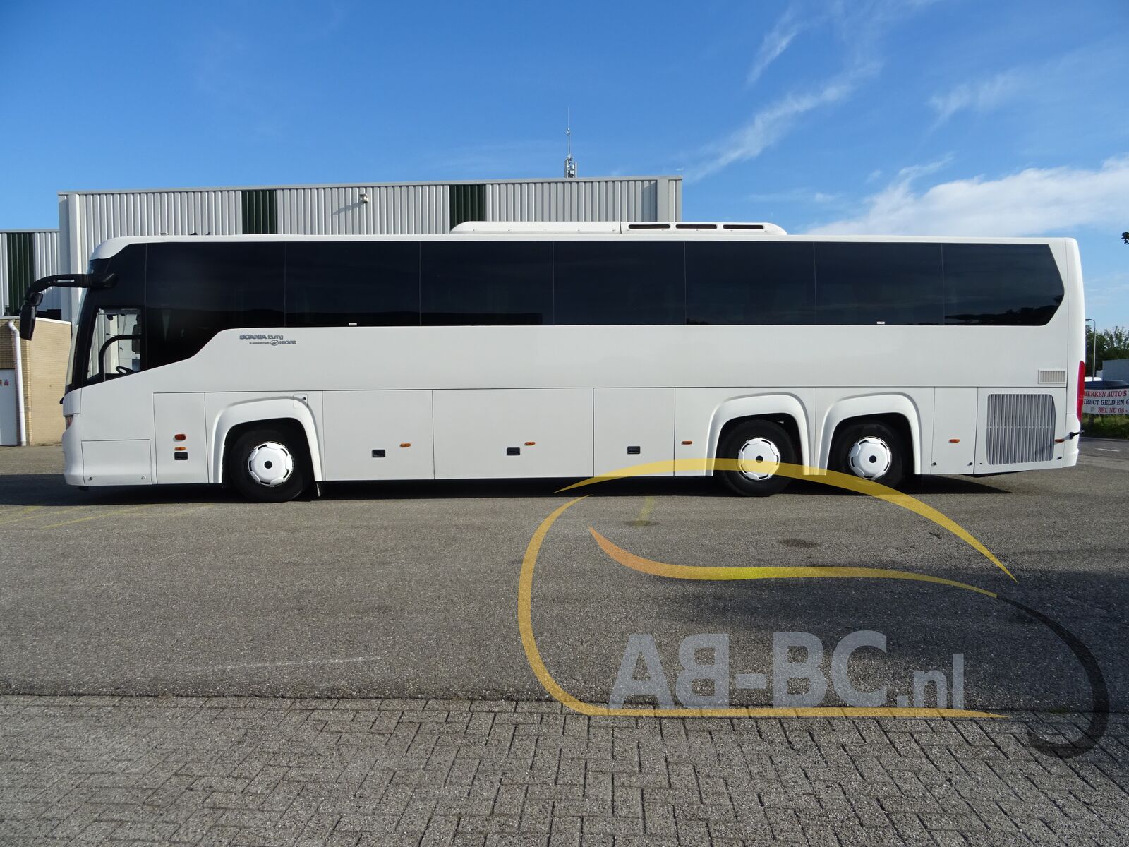 coach-bus-SCANIA-Higer-Touring-HD-59-Seats-EURO-5---1656573942893882301_orig_47fc8a1c6c6ee26790fc01e289499186--22060714432812119300