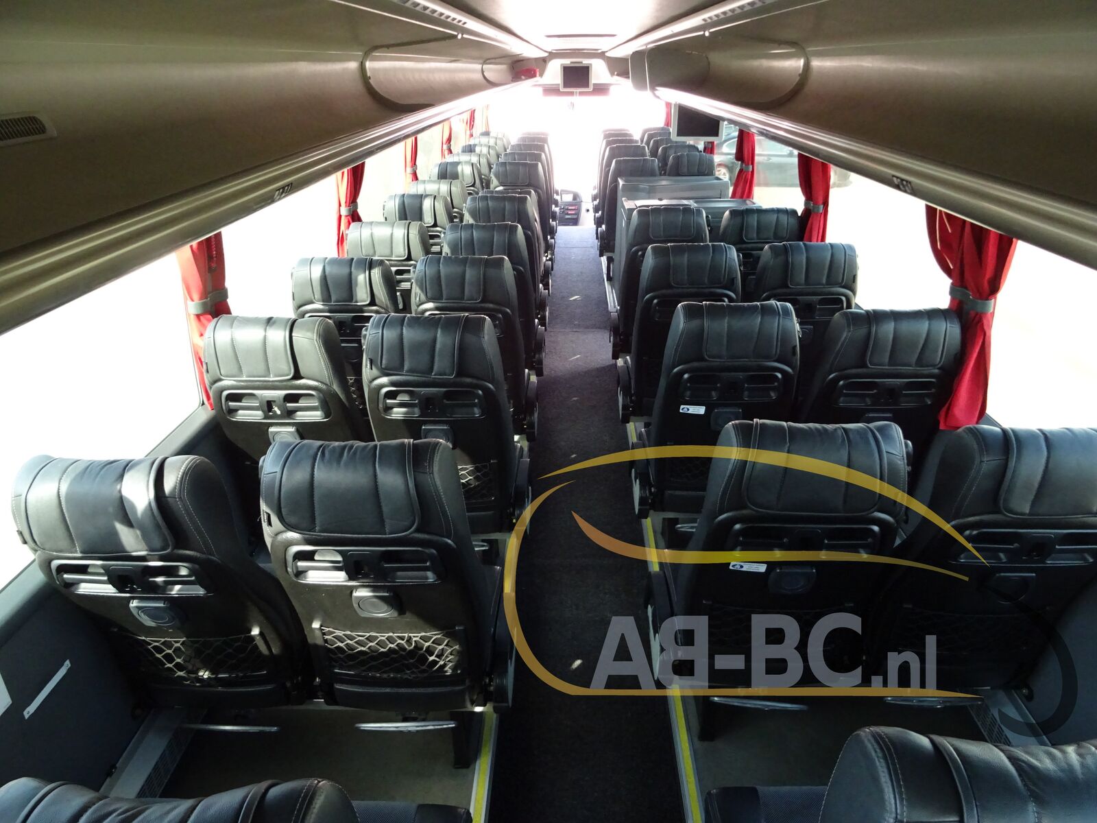 coach-bus-SCANIA-Higer-Touring-HD-59-Seats-EURO-5---1656574073316133638_orig_fd31baa872a5b5399144d870708a96c7--22060714432812119300