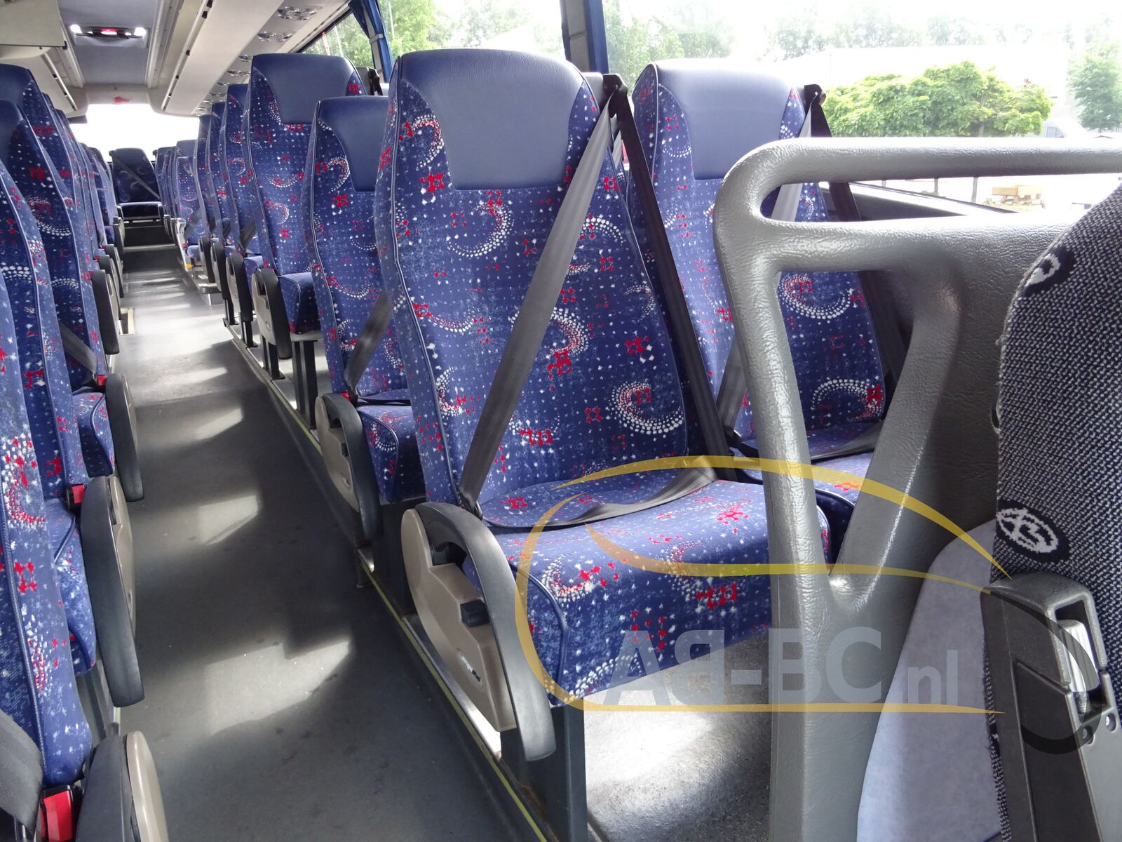 coach-bus-SCANIA-K400-Beulas-52-Seats-Liftbus-EURO-5---1654610662346309473_orig_783ddc608bd18765e0cbf4ebd2fb6a04--22060717010700414800