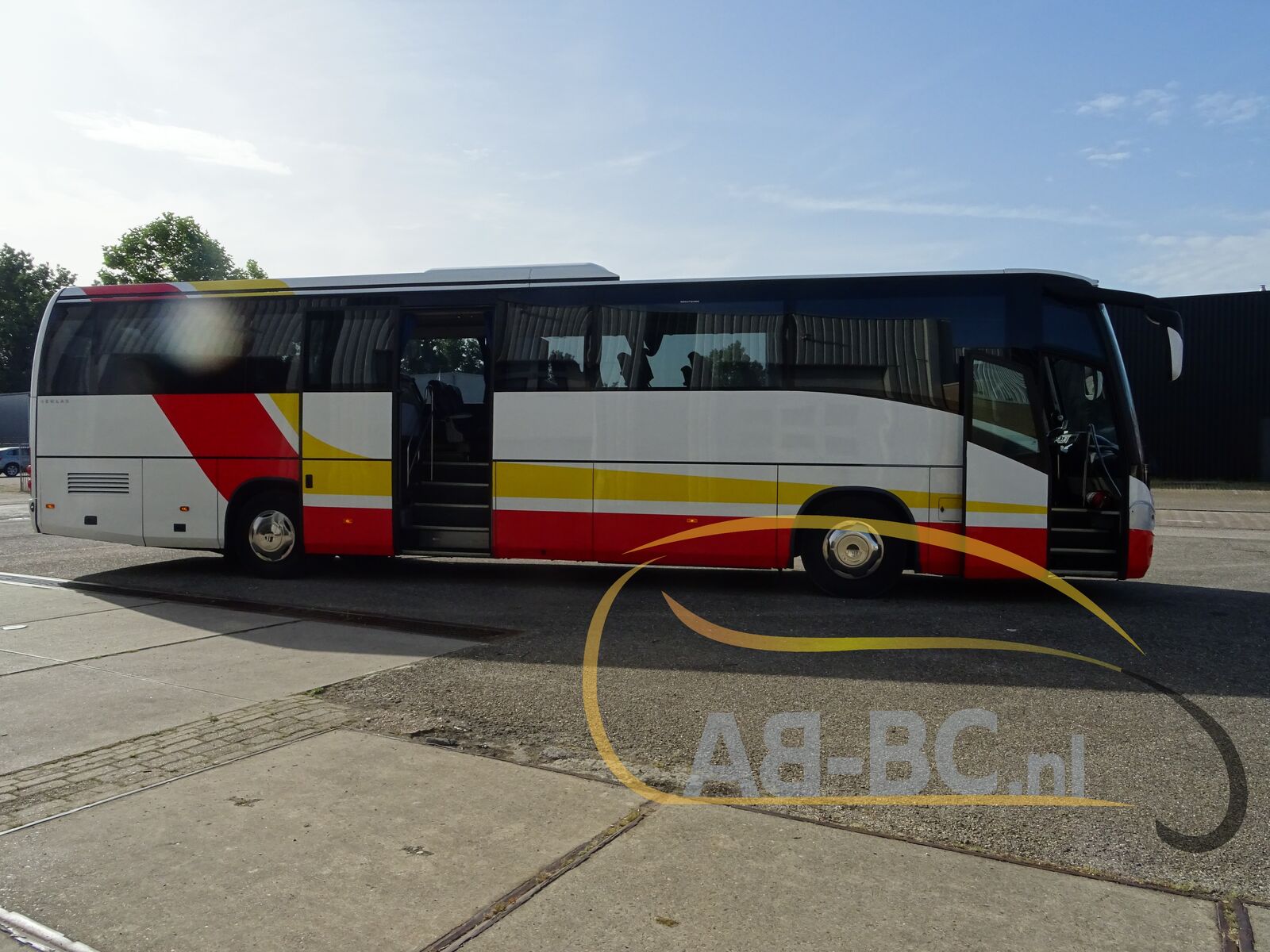 coach-bus-SCANIA-K400-Beulas-52-Seats-Liftbus-EURO-5---1655455348332315932_orig_59826c0e588ee0847ddd960683fe5132--22060715555758532500