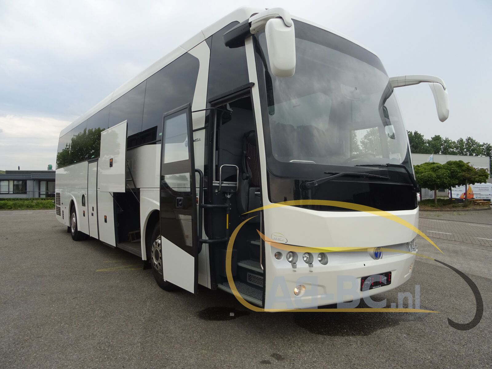 coach-bus-TEMSA-Safari-HD-EURO-6-53-Seats-12-meter---1658326455826255033_orig_cb525f16aeb140cb9d23053009144619--22060511140490380900