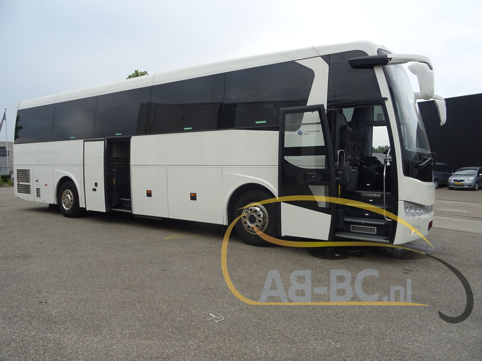 coach-bus-TEMSA-Safari-HD-EURO-6-53-Seats-12-meter---1658326489992944647_orig_90fa3c6363d11b1d83374e2db237225d--22060511140490380900