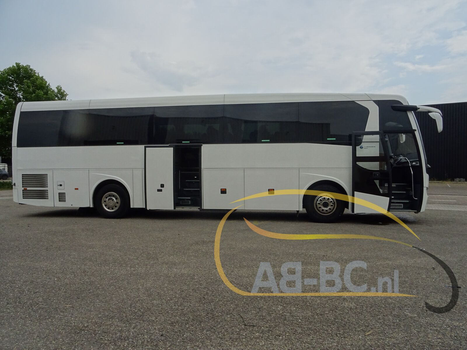 coach-bus-TEMSA-Safari-HD-EURO-6-53-Seats-12-meter---1658326492817082640_orig_fc452194b4ba0dd26570cafb280adcad--22060511140490380900