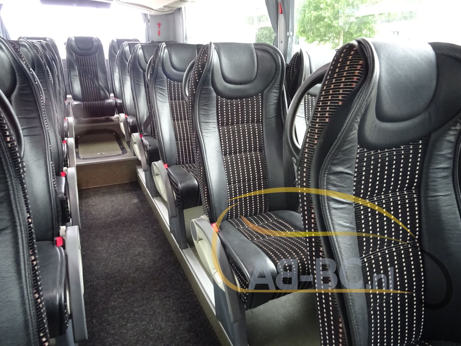 coach-bus-TEMSA-Safari-HD-EURO-6-53-Seats-12-meter---1658326614778784365_orig_75b1f12bb5d26cdf023face686b08c06--22060511140490380900