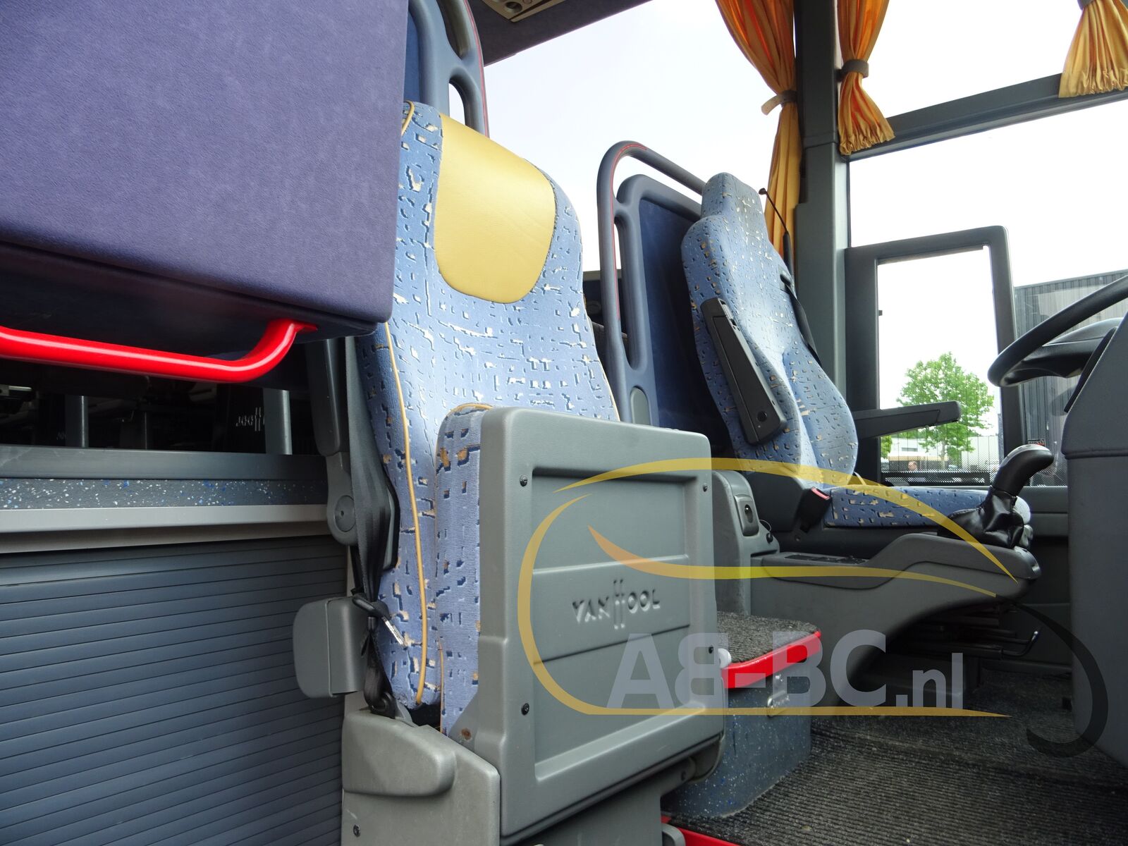 coach-bus-VAN-HOOL-T915-Acron-51-Seats-12-METER-EURO-5---1655991193960737589_orig_b12bf4763da0e7d5a084aefbad3d163f--22062316271589047300