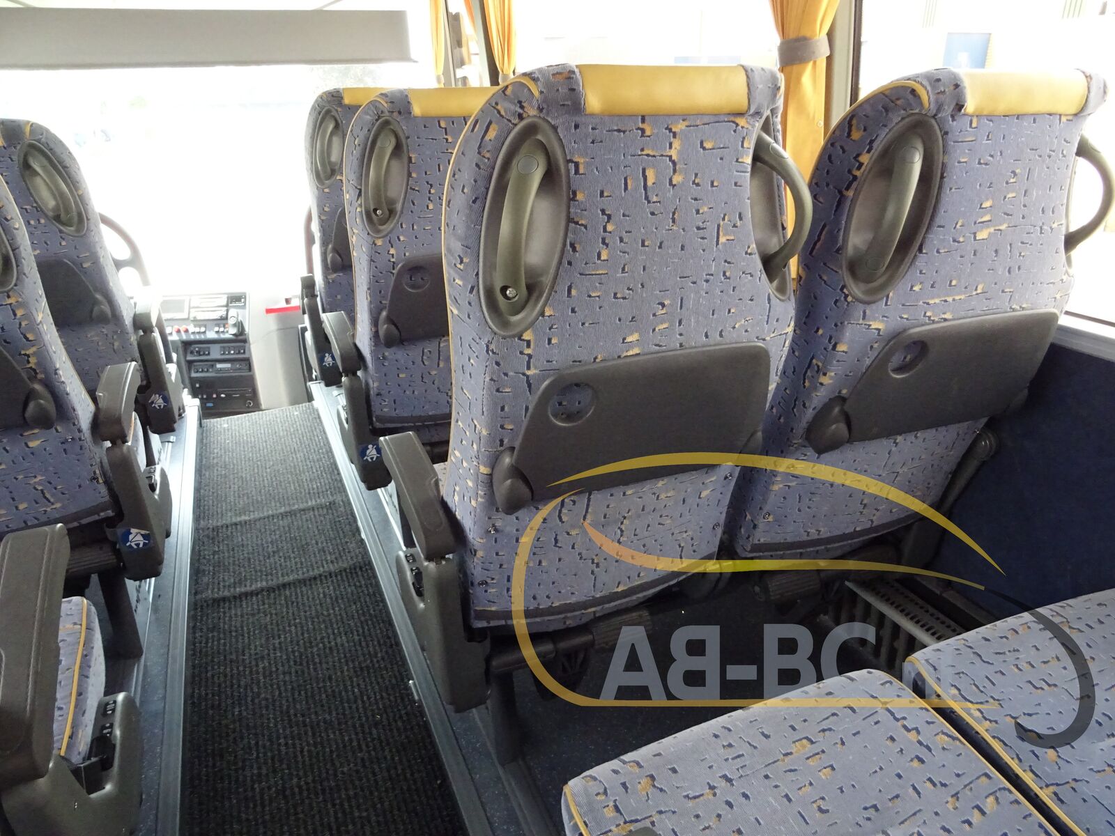 coach-bus-VAN-HOOL-T915-Acron-51-Seats-12-METER-EURO-5---1655991293944748686_orig_199c45a09b85aed158b3534577201830--22062316271589047300