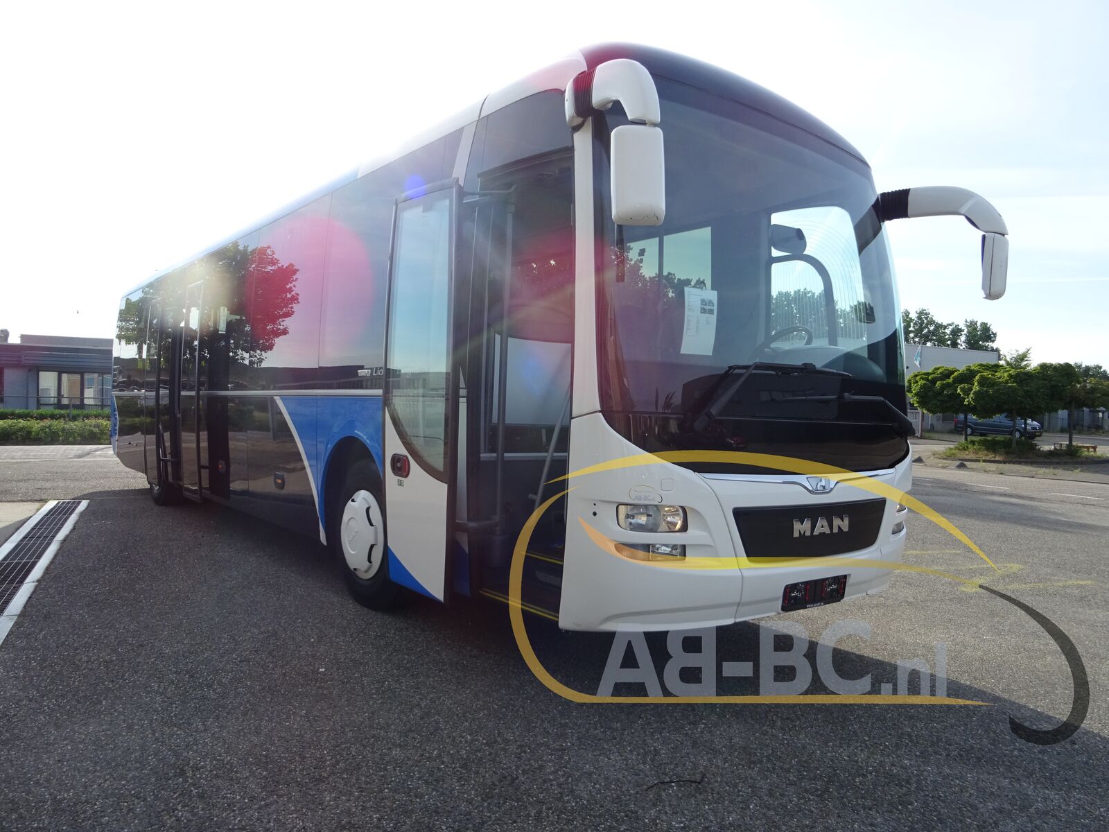 interurban-bus-MAN-Lions-Regio-Coach-52-Seats-EURO-6---1657089760077396112_orig_c9099ebe1bce88937e9d3b8114ee3d44--22061016384526166100