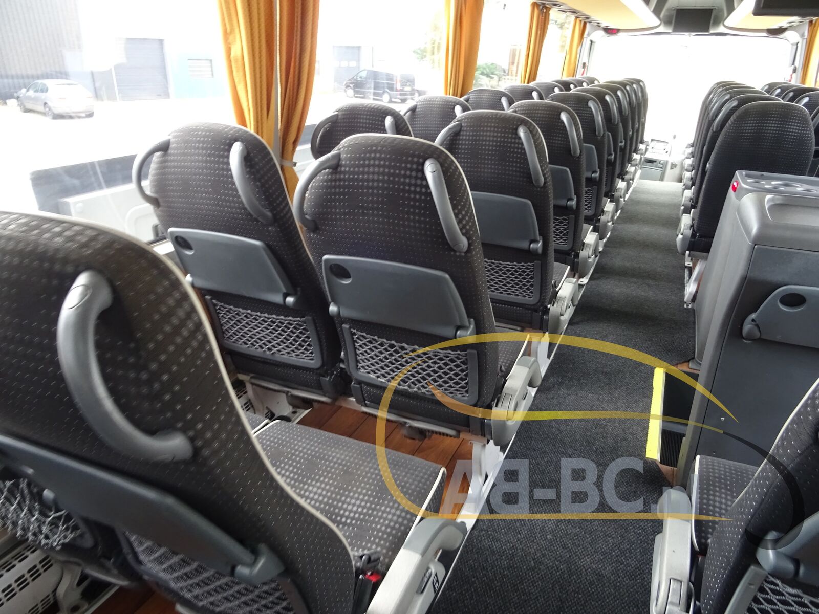 coach-bus-MAN-R08-Lions-Coach-61-Seats-EURO-6---1660559041674548868_orig_05276eb4af89fec9fed9011384b8a7ab--22072717304811402900