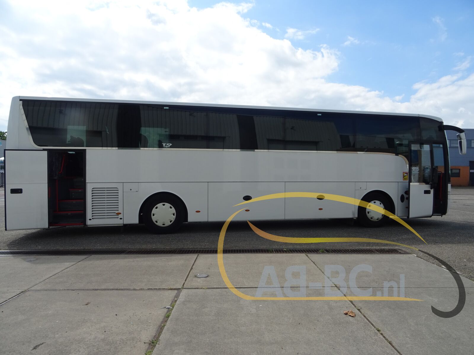 coach-bus-VAN-HOOL-T915-Alicron-51-Seats-EURO-5---1657014828432083976_orig_24aa1727be879e4a5df2dd0f2cd8e681--22070512522119672300