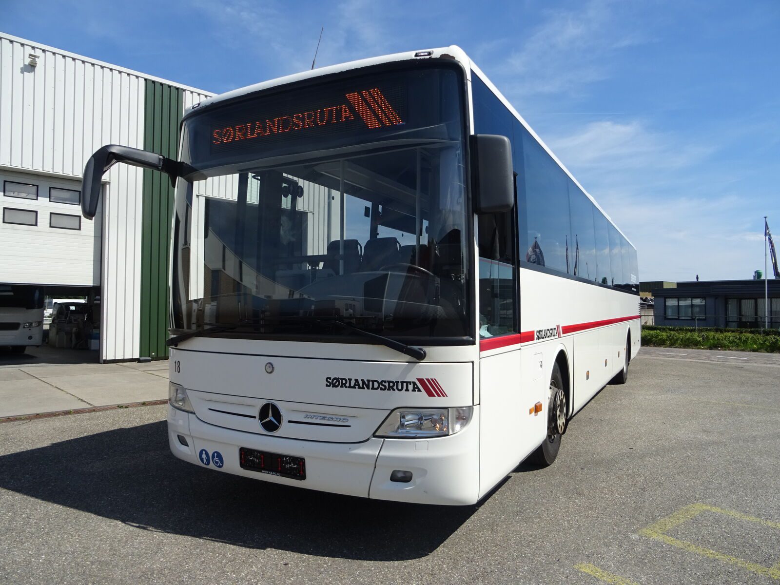 interurban-bus-MERCEDES-BENZ-Integro-52-Seats-EURO-5---1659010139255046124_orig_09663b779a01daa25d707100355afb87--22072815070536505000