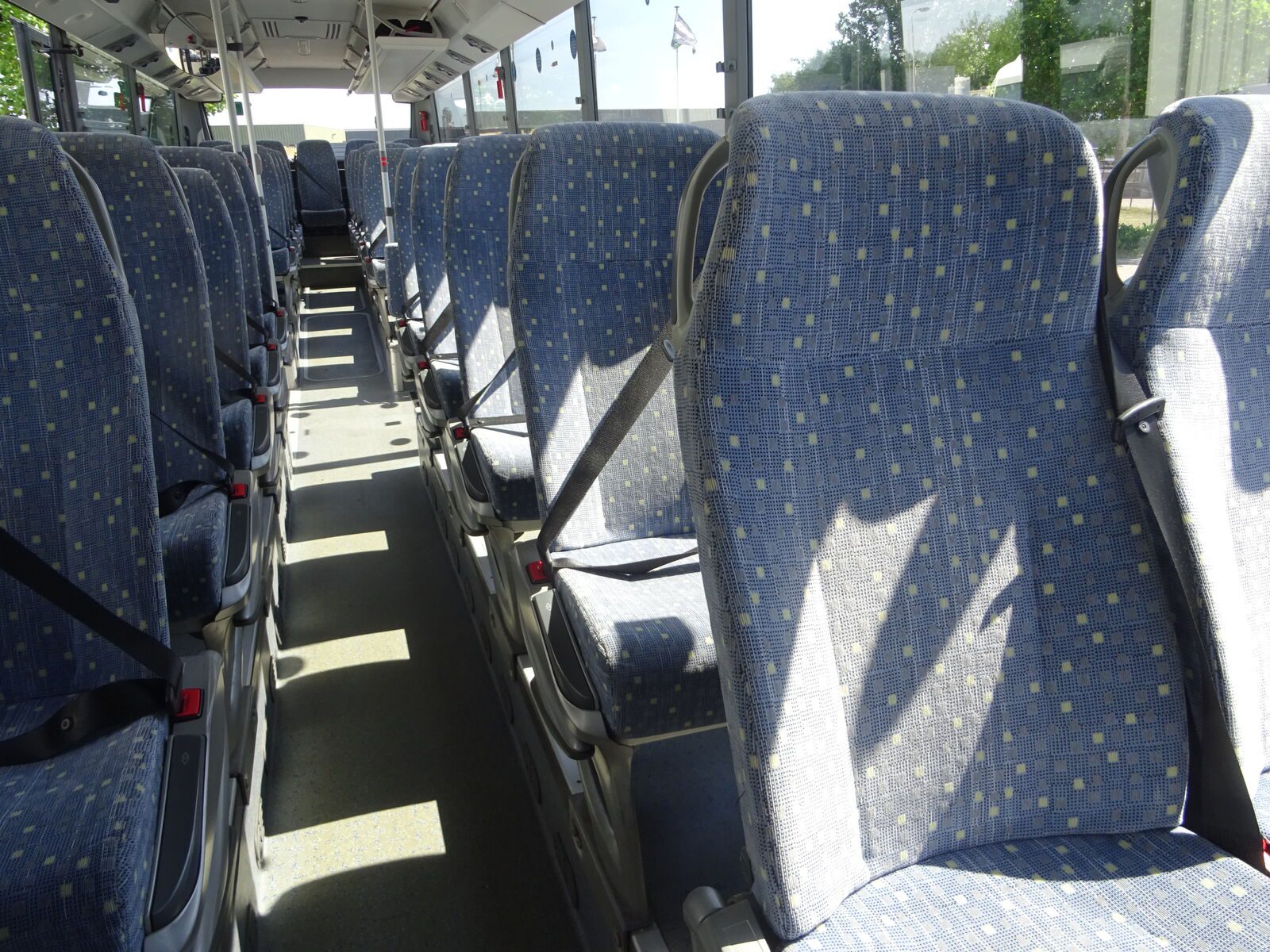 interurban-bus-MERCEDES-BENZ-Integro-52-Seats-EURO-5---1659010307158649240_orig_e2c7807ffc085bc861829c50f8ace955--22072815070536505000