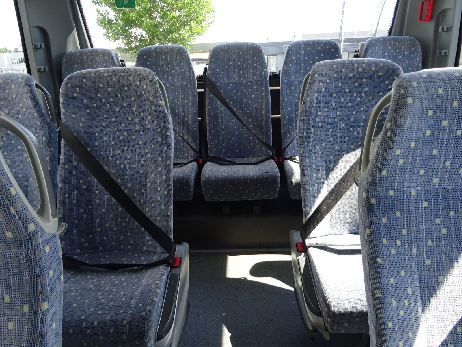 interurban-bus-MERCEDES-BENZ-Integro-52-Seats-EURO-5---1659010333754316206_orig_f19e06a4b97675b1a2a961f9bde30165--22072815070536505000