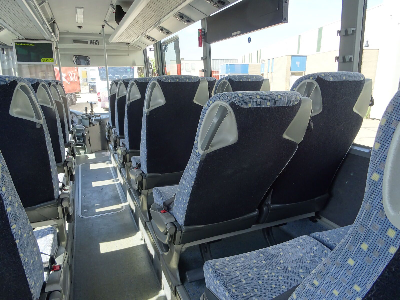 interurban-bus-MERCEDES-BENZ-Integro-52-Seats-EURO-5---1659010355460013628_orig_e3a0af447446aa65ad0073671cdb1257--22072815070536505000