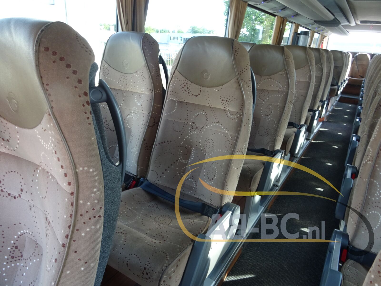 coach-bus-IVECO-Irisbus-Evadys-HD-56-Seats-EURO-5-12-METER---1659945051163421677_orig_a9d406cf590af2b45ff2bcc11f7328bd--22080810475874478100