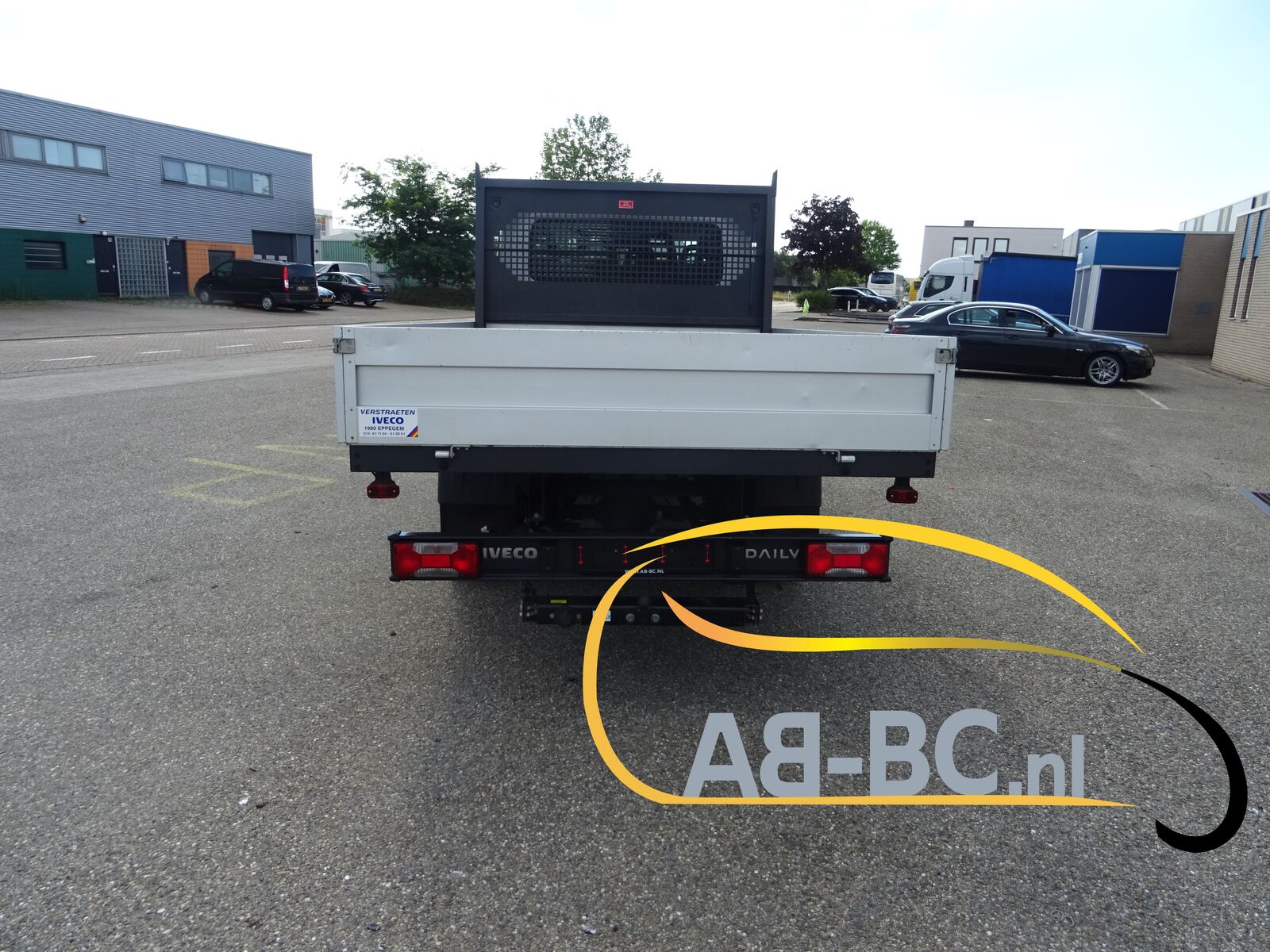 commercial-vehicle-flatbed-truck-3-5t-IVECO-Daily-35c12-dubbelcabine-pick-up---1661350125931082389_orig_ef37884c44b67040f8c5ac81c97cc757--22082416584990642700