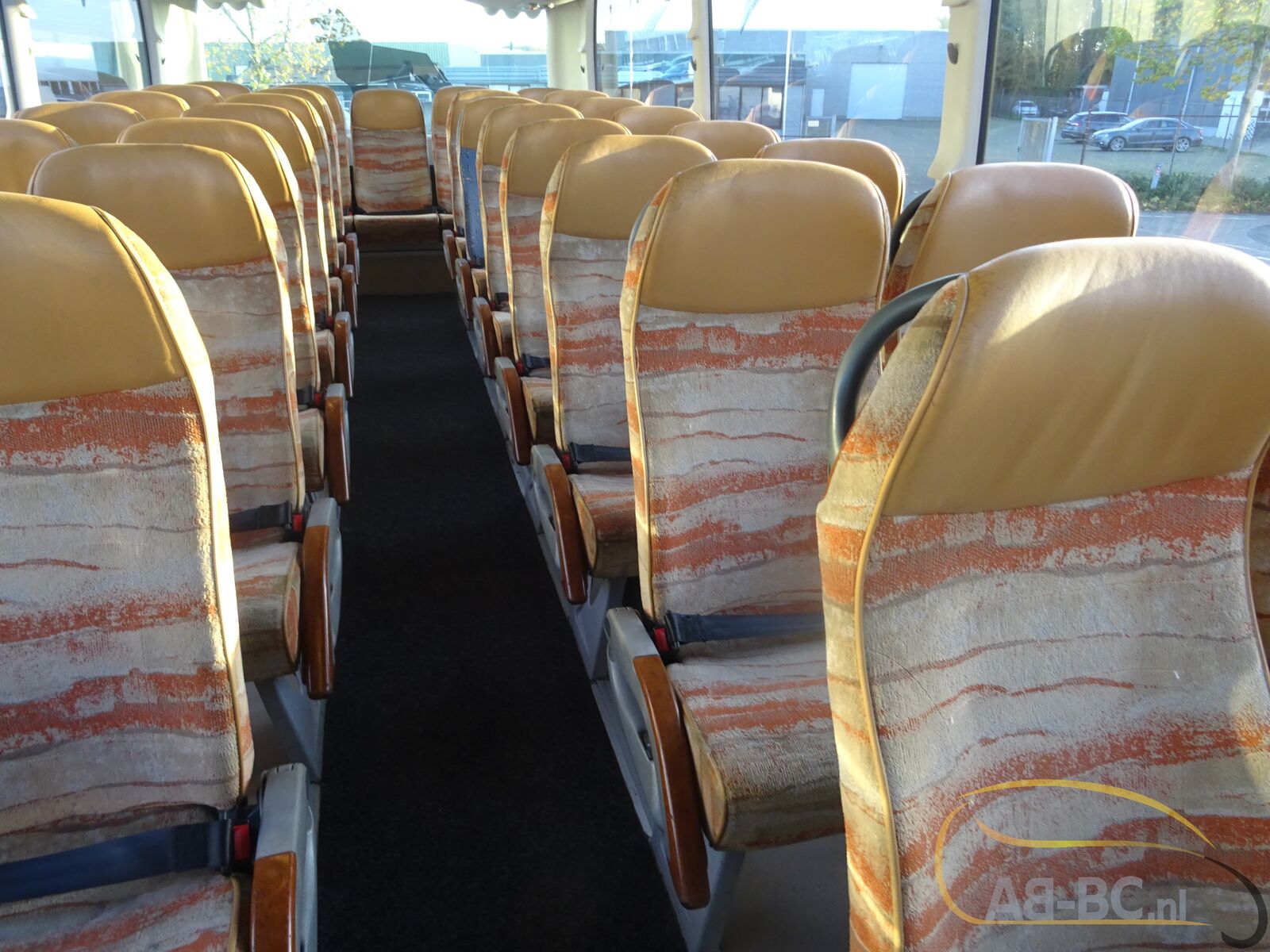 coach-bus-MAN-R08-Lions-Coach-Supreme-61-Seats---1669192233745567015_orig_5541a2c1cddeea058630066e6014989c--22112310185426922000