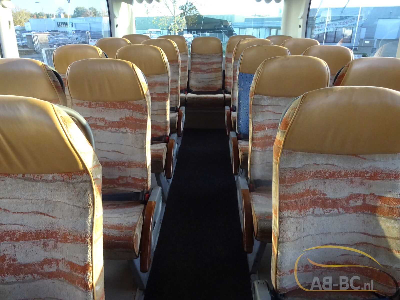 coach-bus-MAN-R08-Lions-Coach-Supreme-61-Seats---1669192237560705667_orig_0ccae277a939a8648bb47222528e8269--22112310185426922000