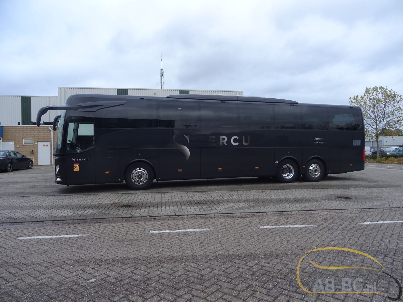 coach-bus-MERCEDES-BENZ-Tourismo-MB-E-16-RHD-50-Seats-EURO-6---1669129985156808180_orig_03b1bcd1c75f18e7fc8c6855ad8711d6--22112217121069025000